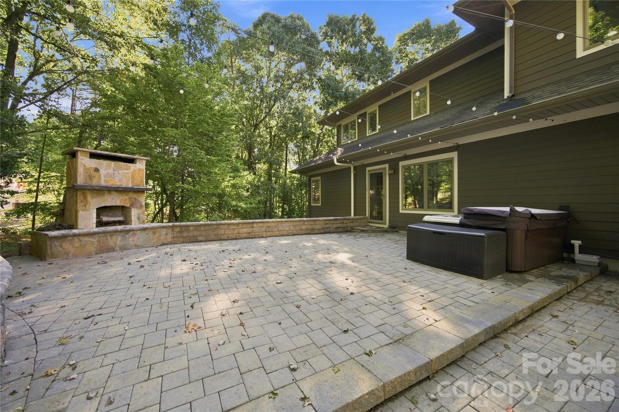 Single Family Residence at 184 High Lake Drive, Statesville, photo 44 of 46