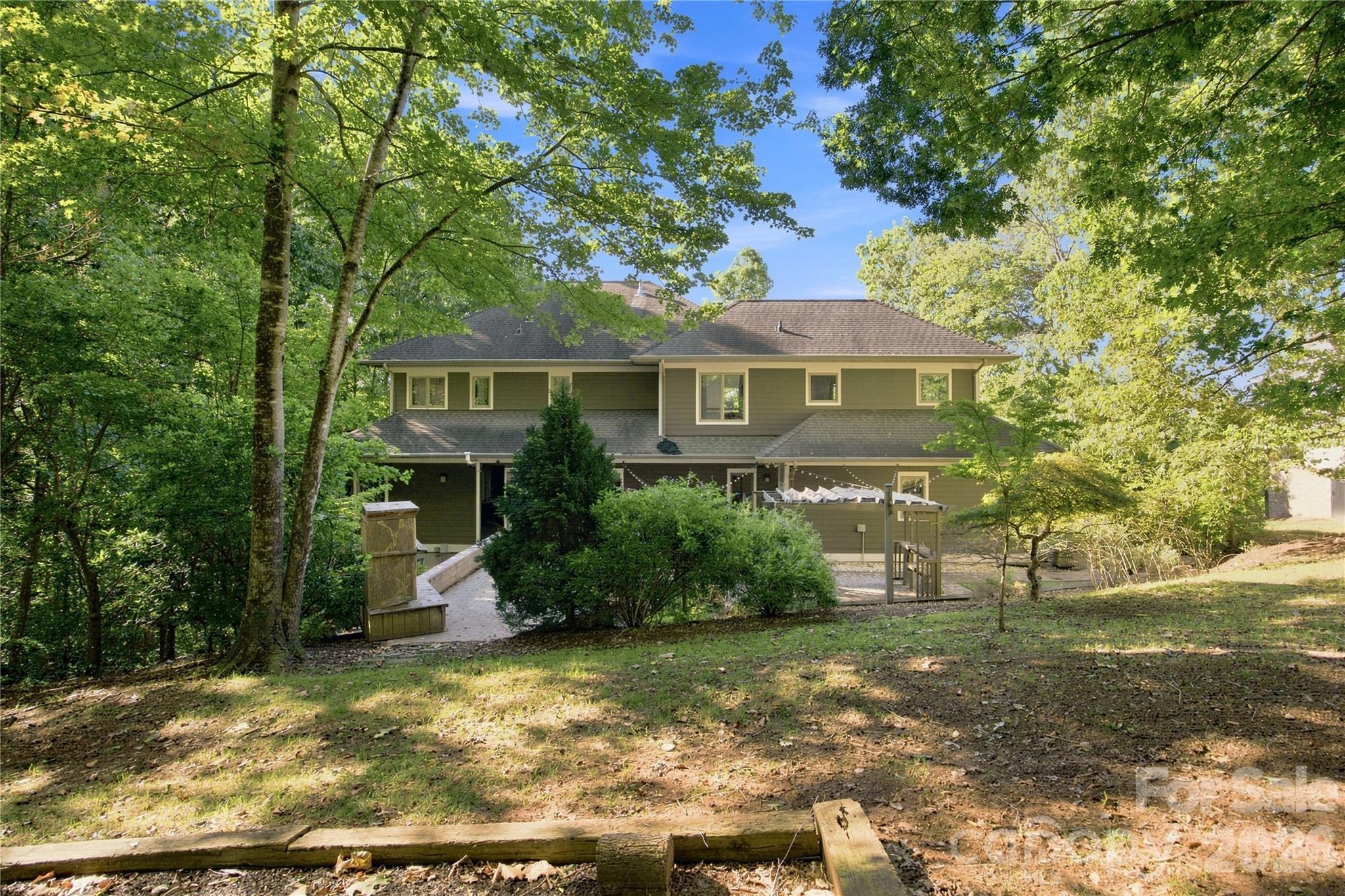 Single Family Residence at 184 High Lake Drive, Statesville, photo 45 of 46