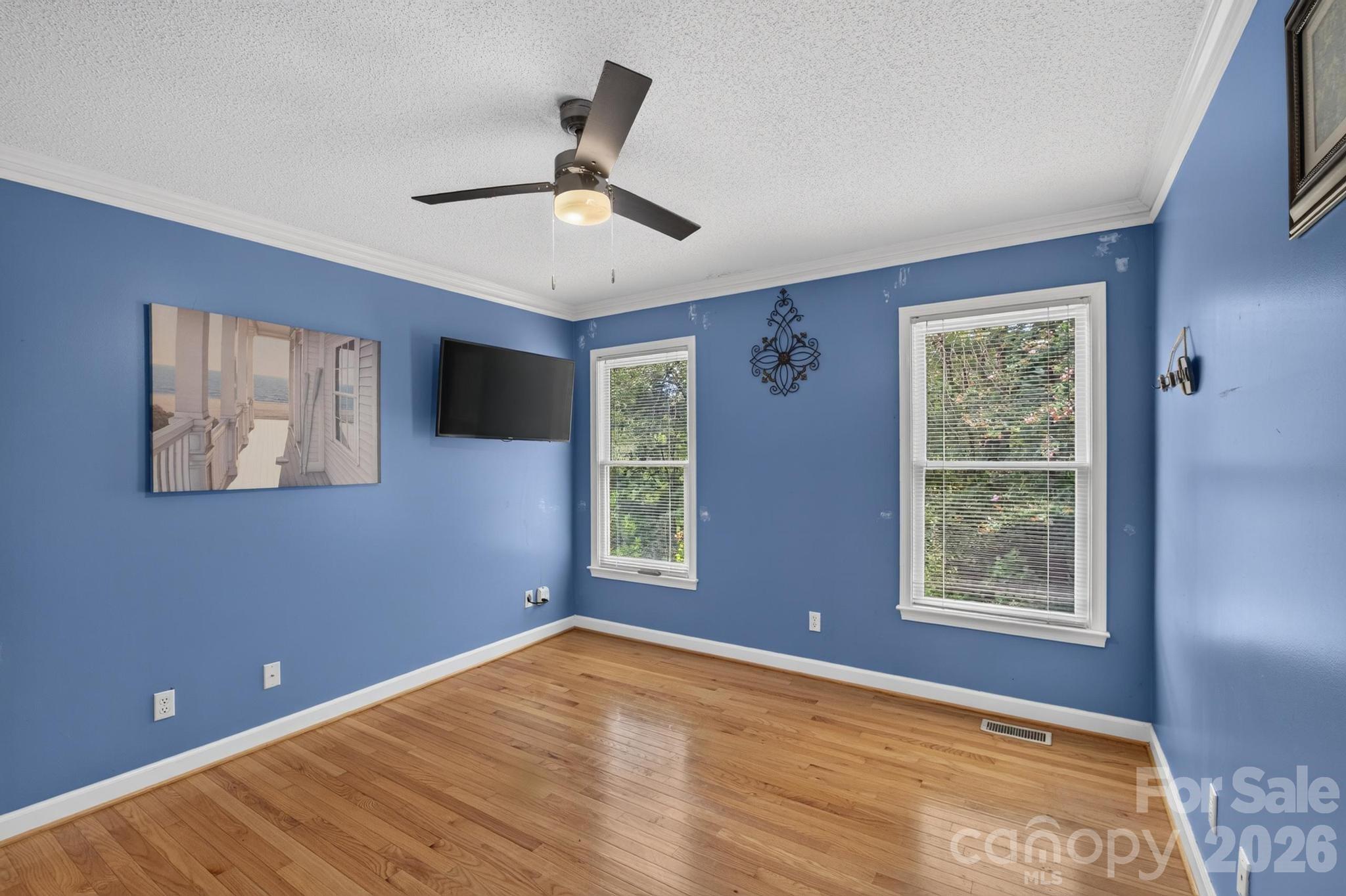 Single Family Residence at 3212 Champion Lane, Lenoir, photo 21 of 34