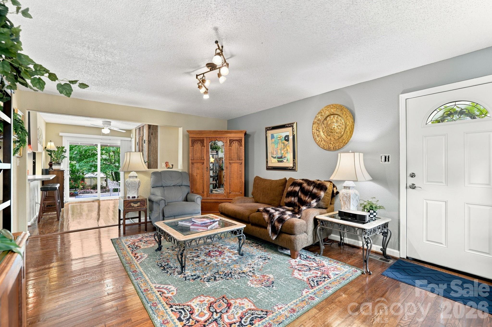 Single Family Residence at 506 Unity Street, Fort Mill, photo 5 of 46