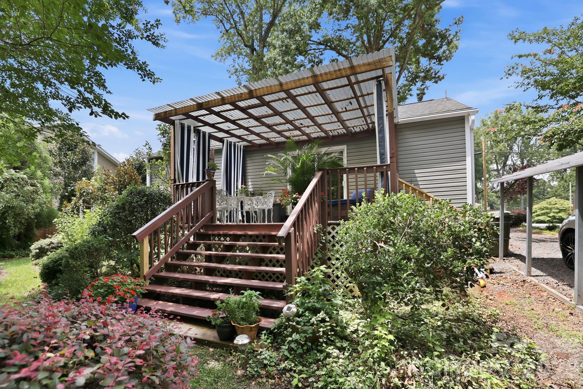 Single Family Residence at 506 Unity Street, Fort Mill, photo 34 of 46