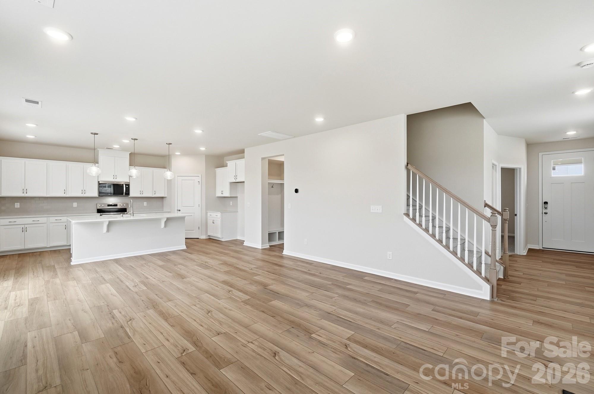 Single Family Residence at 2701 Westmont Drive, Gastonia, photo 10 of 48