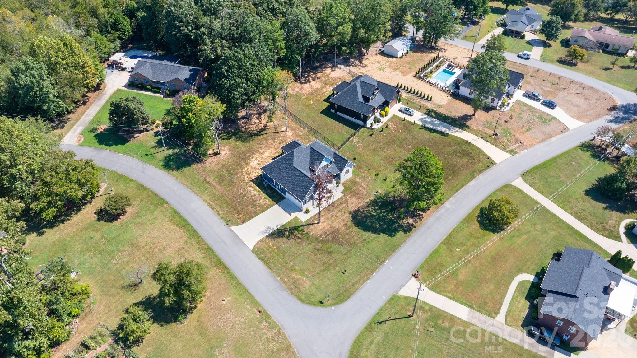 Single Family Residence at 167 Harbor Point Drive, Cherryville, photo 3 of 48