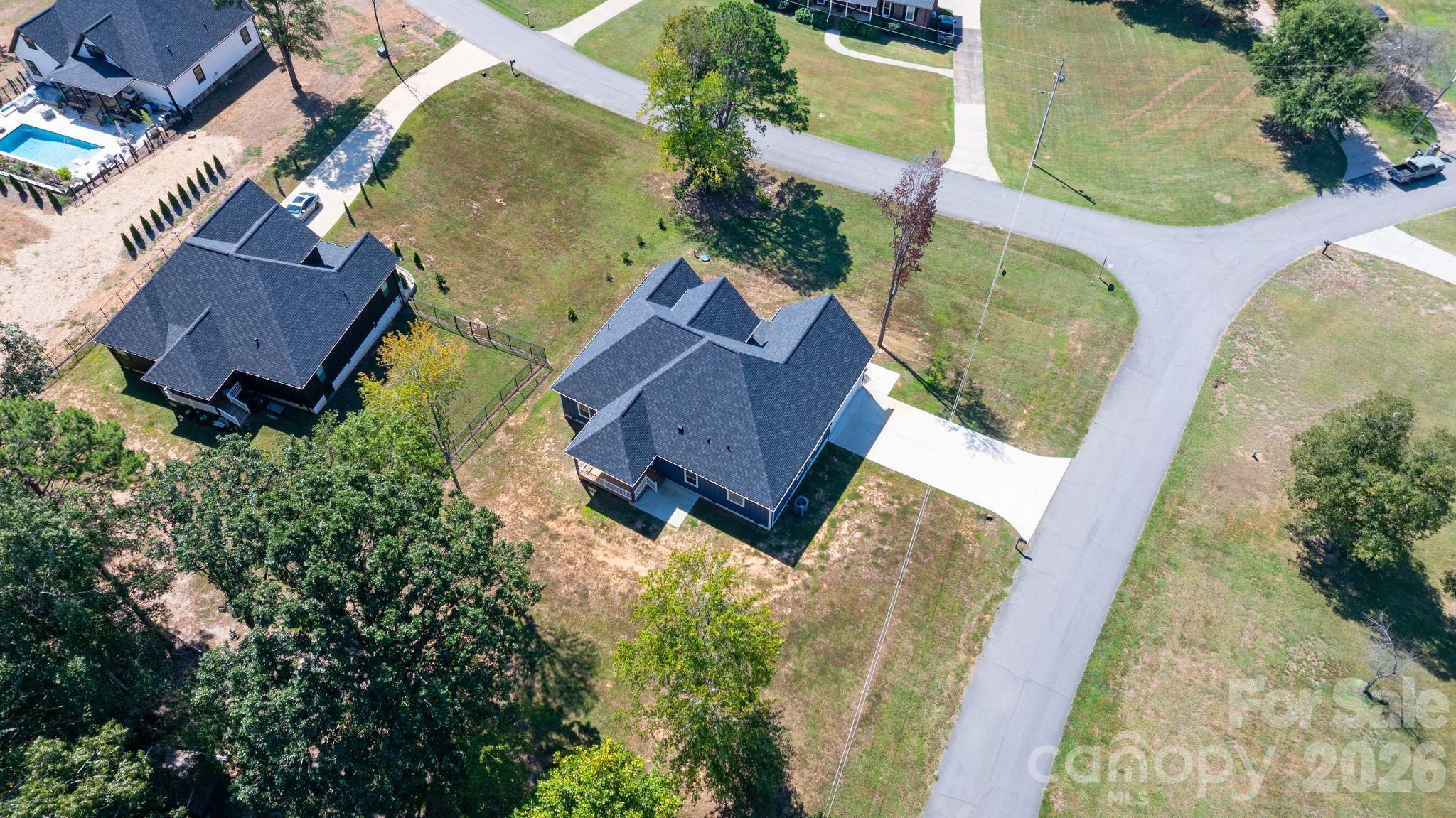 Single Family Residence at 167 Harbor Point Drive, Cherryville, photo 11 of 48