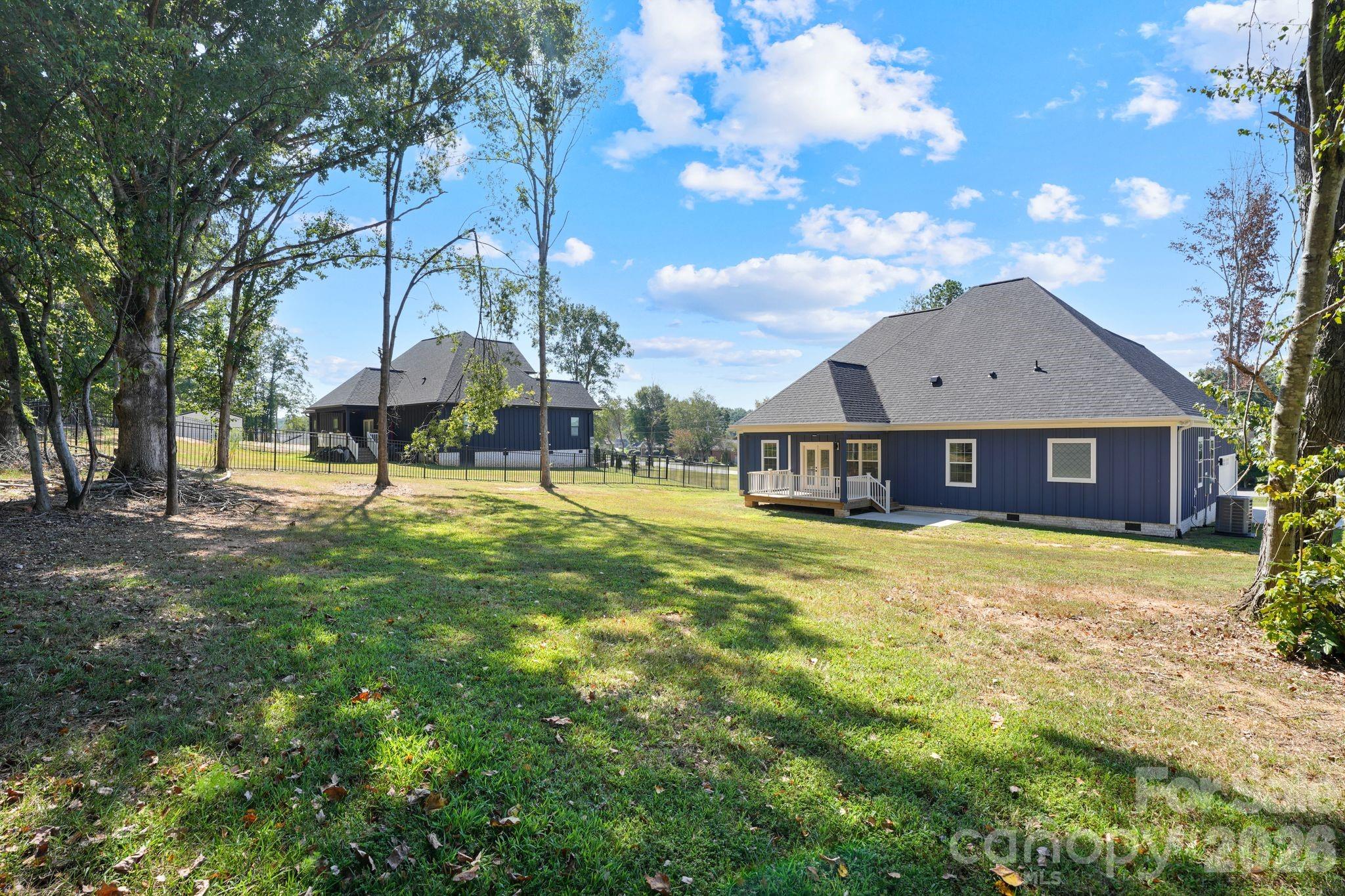 Single Family Residence at 167 Harbor Point Drive, Cherryville, photo 16 of 48