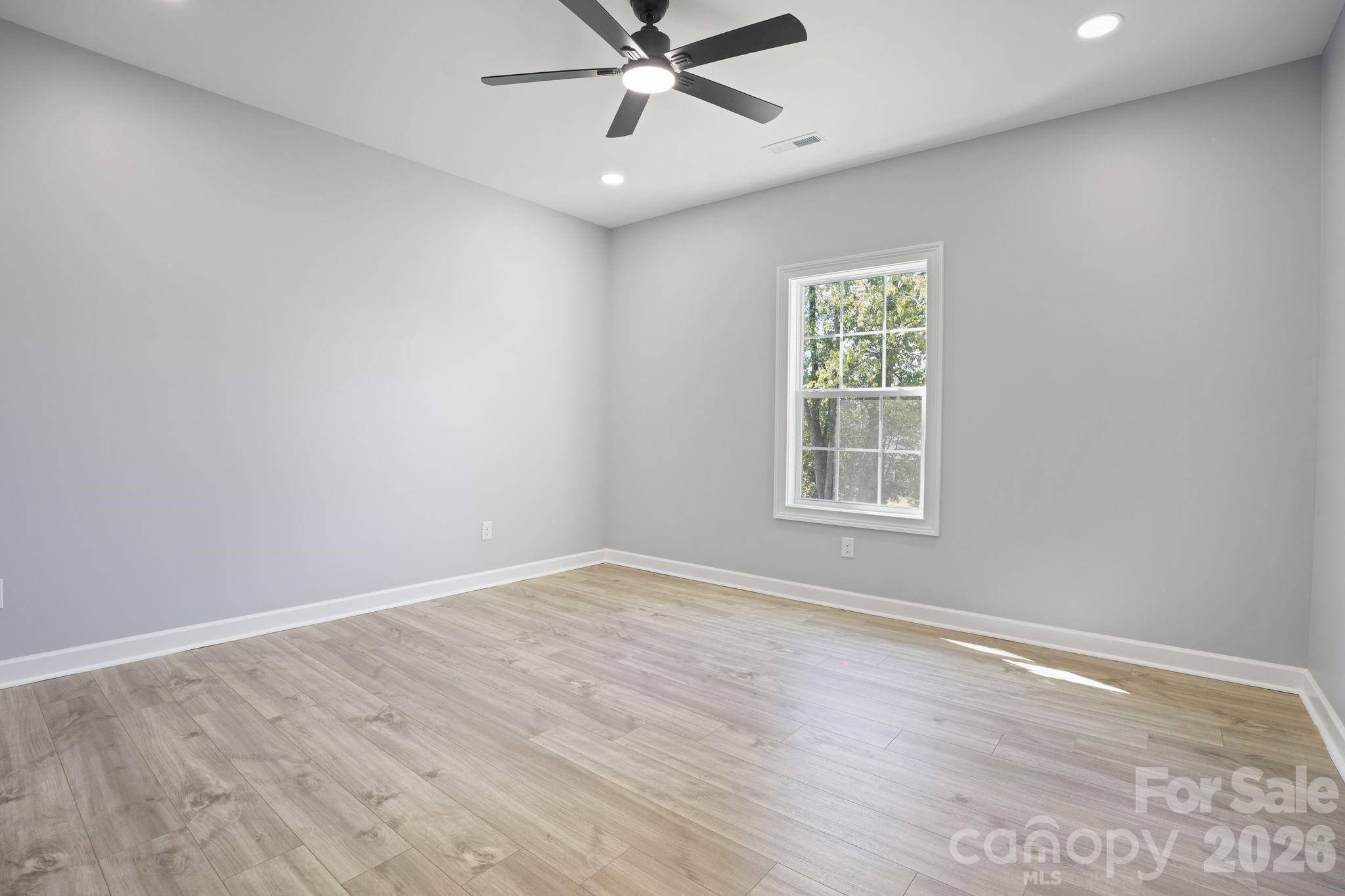 Single Family Residence at 167 Harbor Point Drive, Cherryville, photo 38 of 48