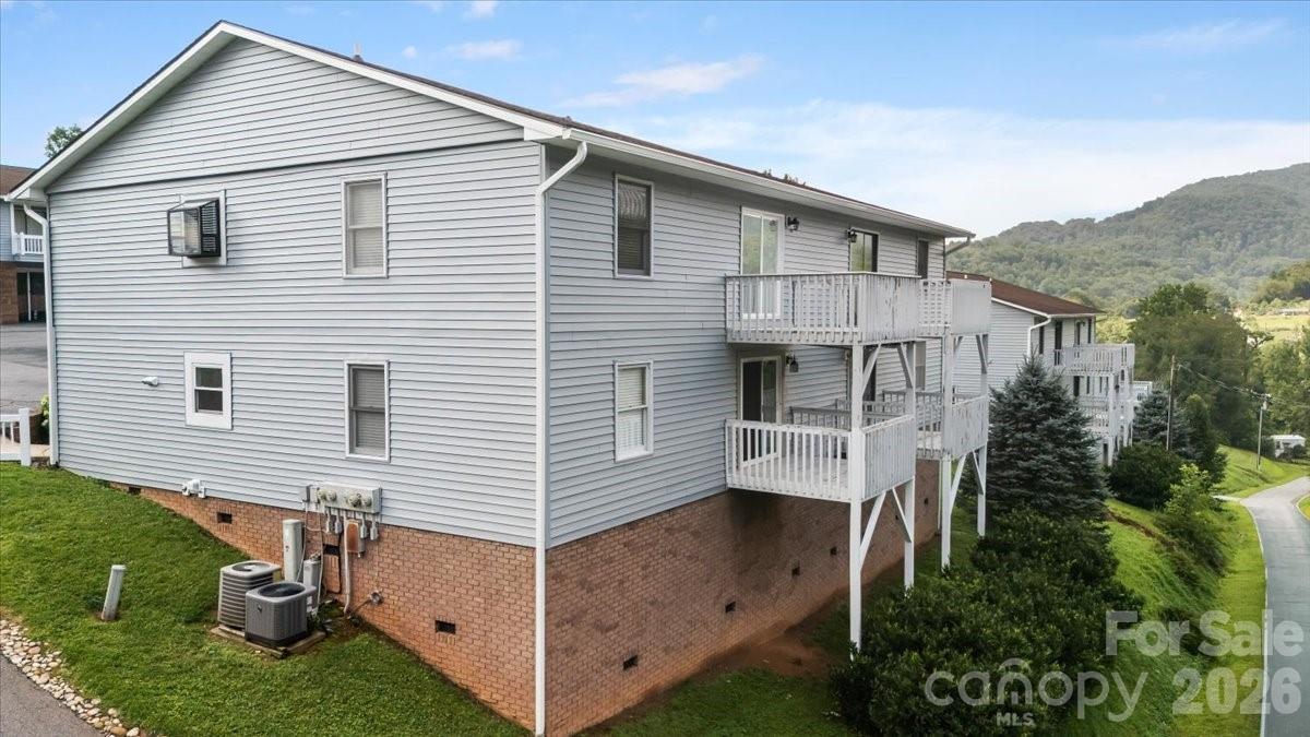 Condominium at 75 Nazarene Way, Waynesville, photo 34 of 40