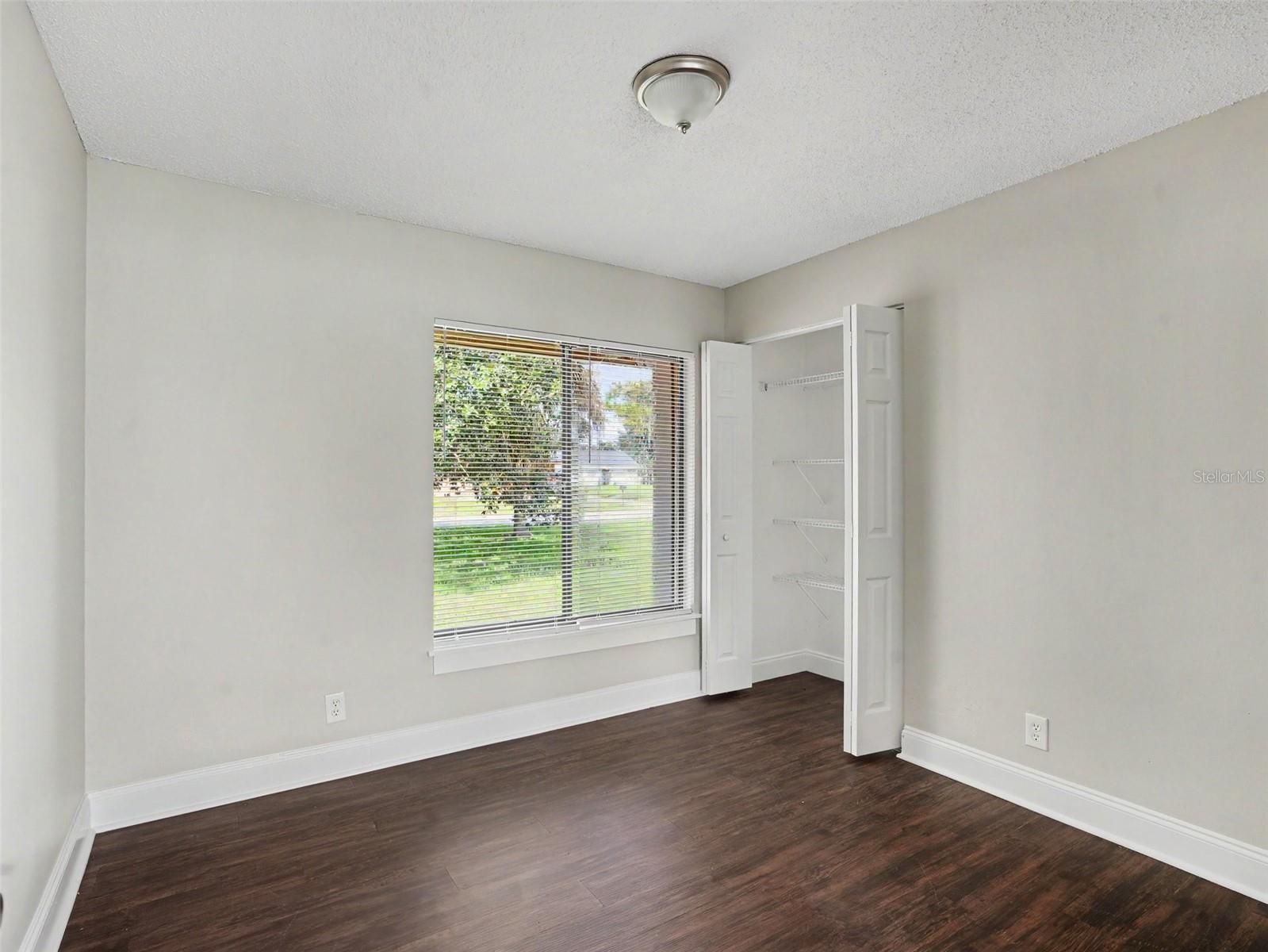 Single Family Residence at 815 E FLAG LN, KISSIMMEE, photo 9 of 19
