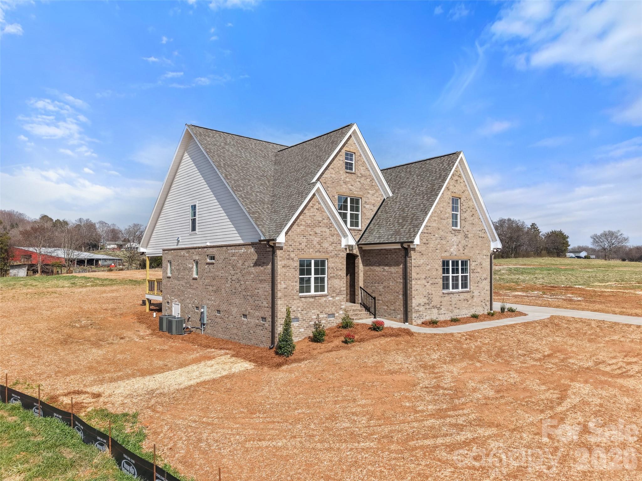 Single Family Residence at 174 Orchard Grass Court, Mocksville, photo 3 of 46