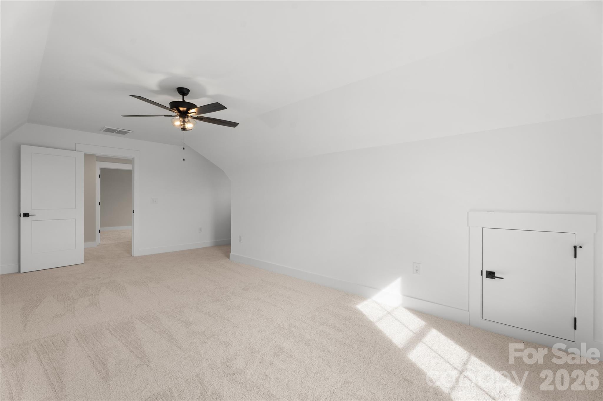 Single Family Residence at 174 Orchard Grass Court, Mocksville, photo 38 of 46