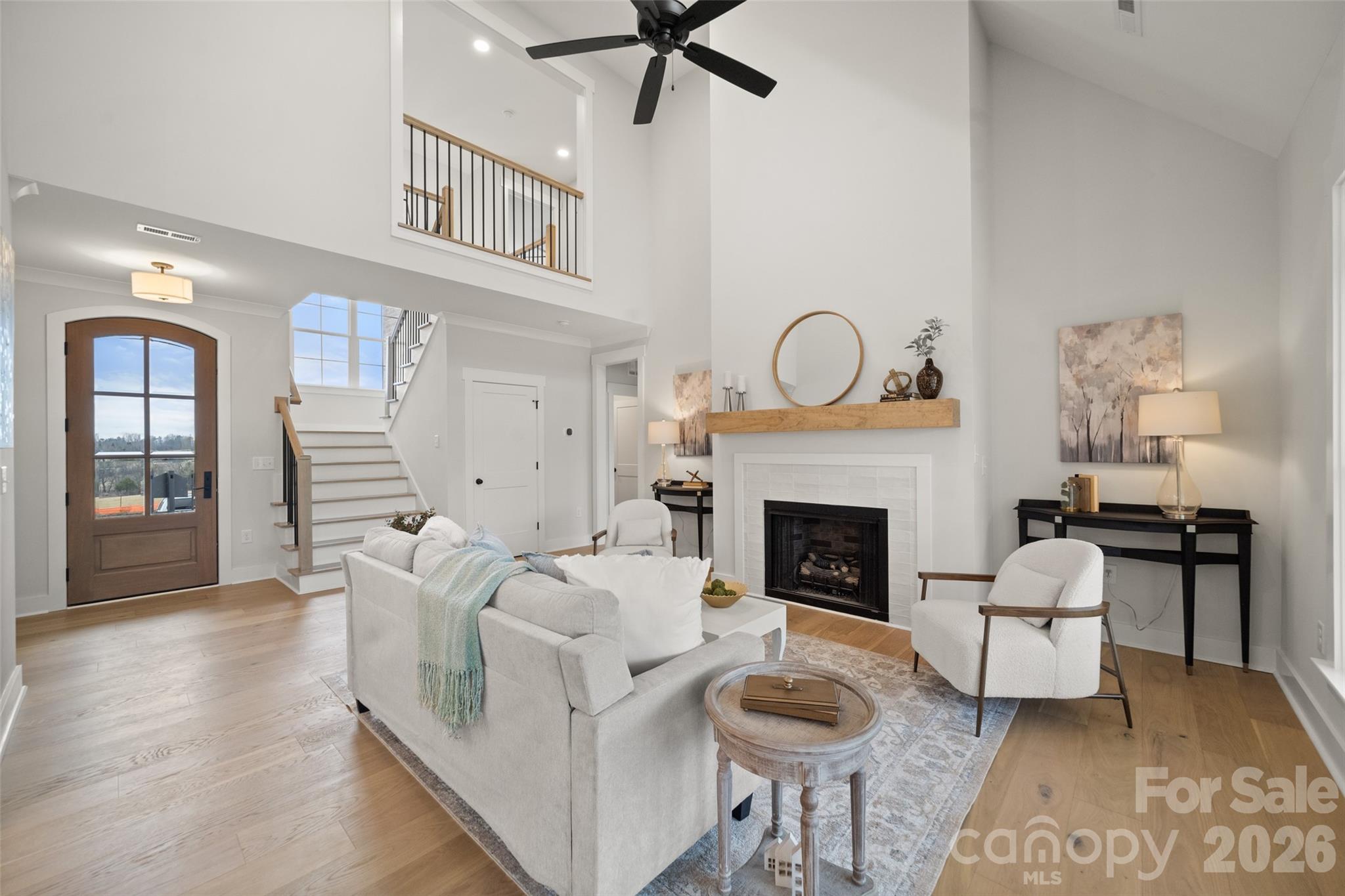 Single Family Residence at 128 Orchard Grass Court, Mocksville, photo 2 of 25