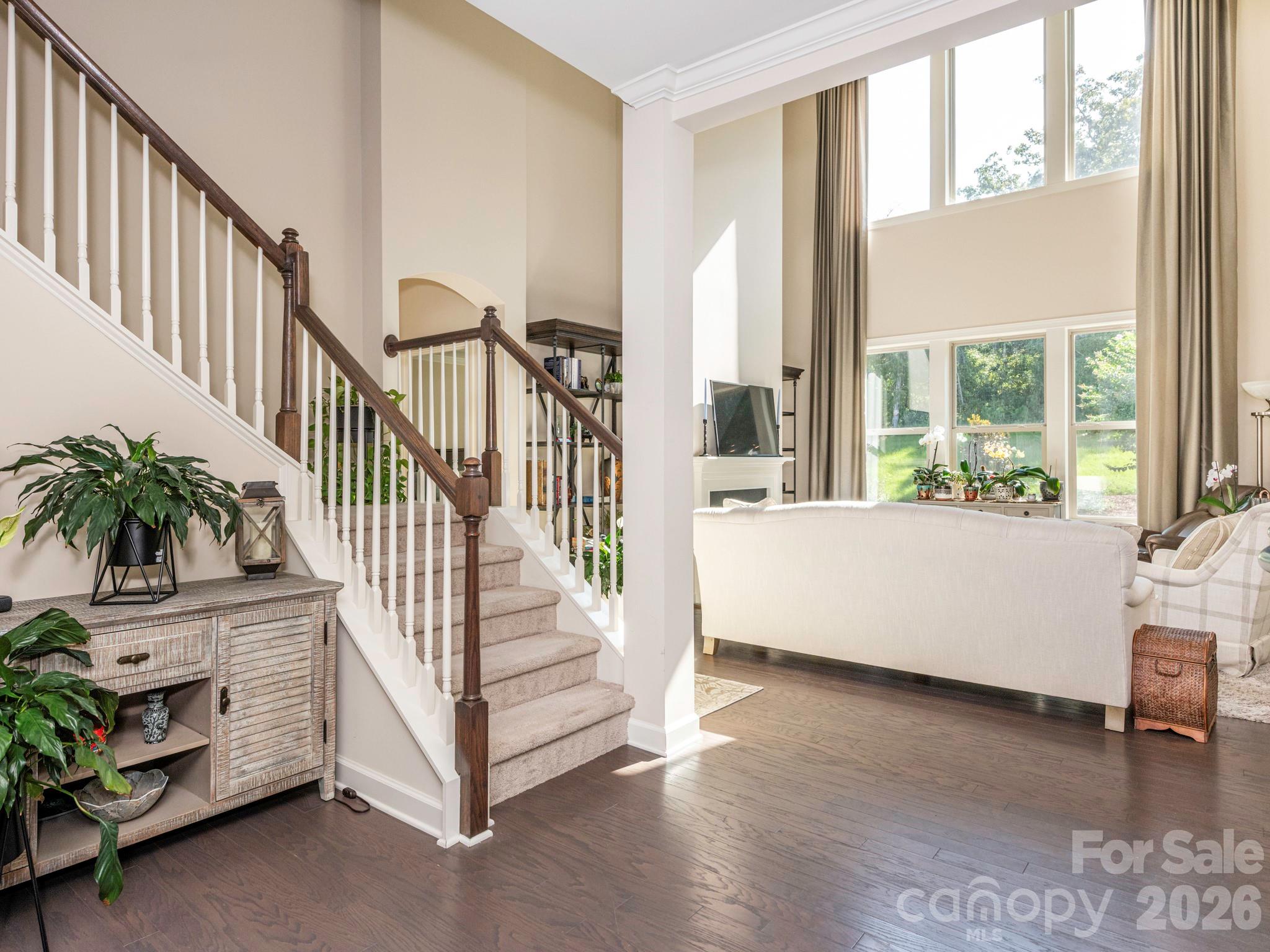 Single Family Residence at 8336 Breton Way, Harrisburg, photo 8 of 21