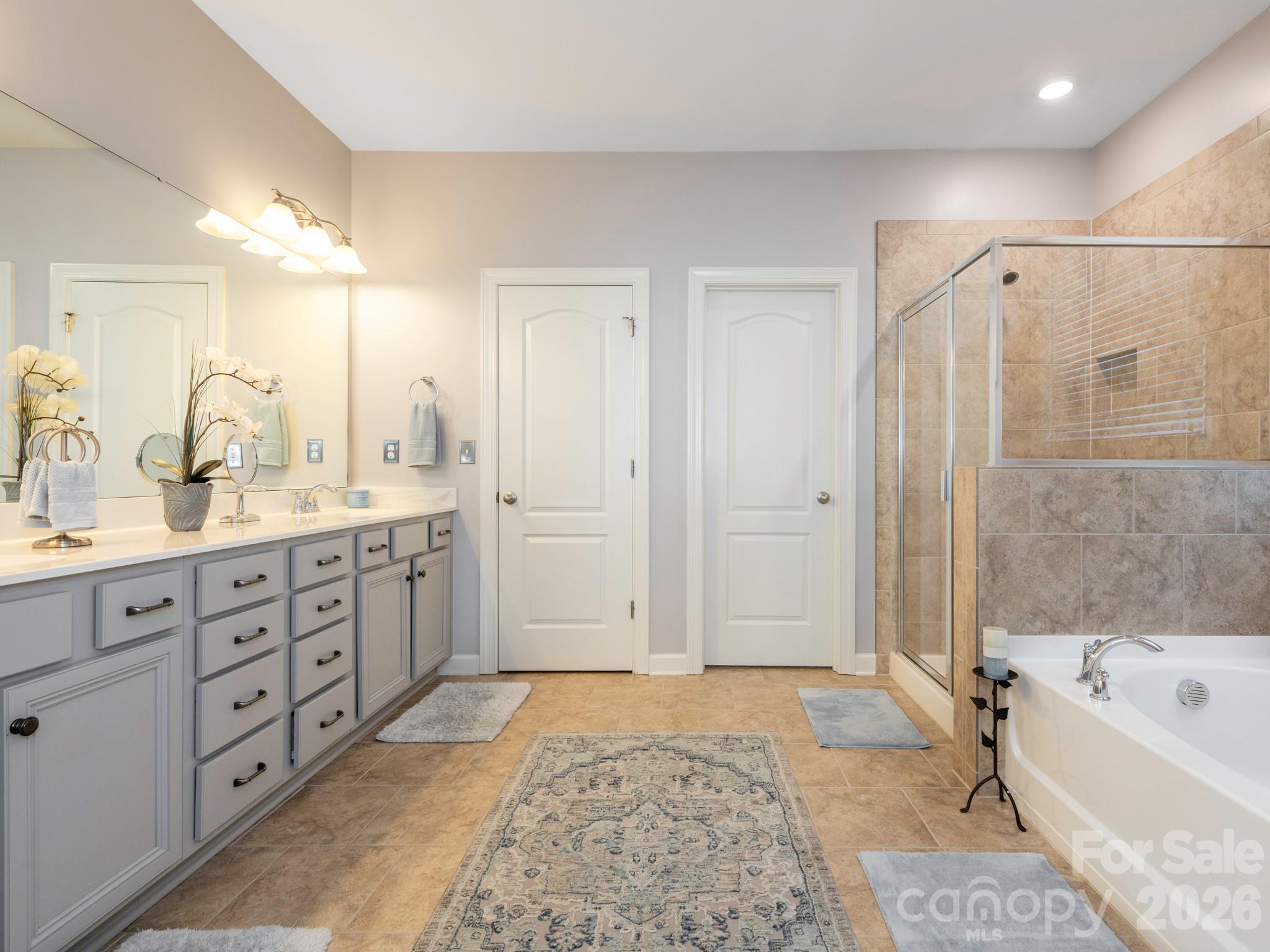 primary bath - 8336 Breton Way, Harrisburg