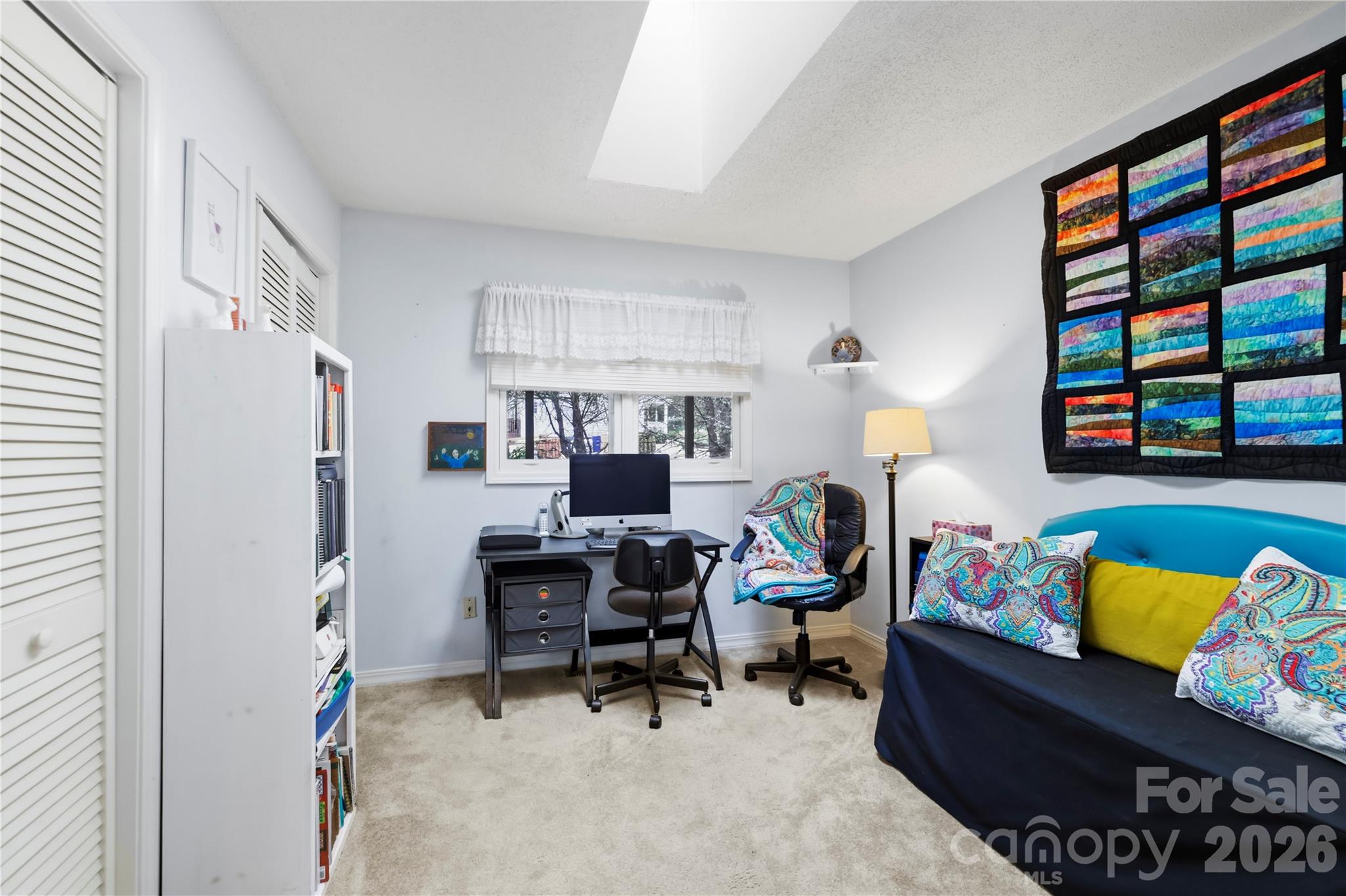 Townhouse at 13 Llama Vista Court, Black Mountain, photo 15 of 26