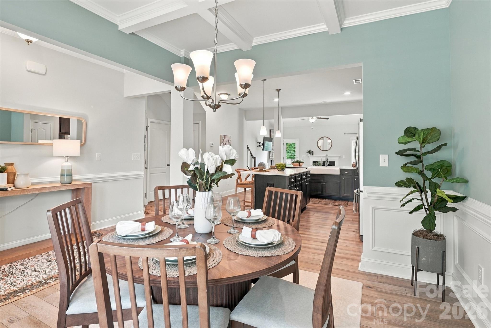 Single Family Residence at 628 Heron View Drive, York, photo 7 of 43