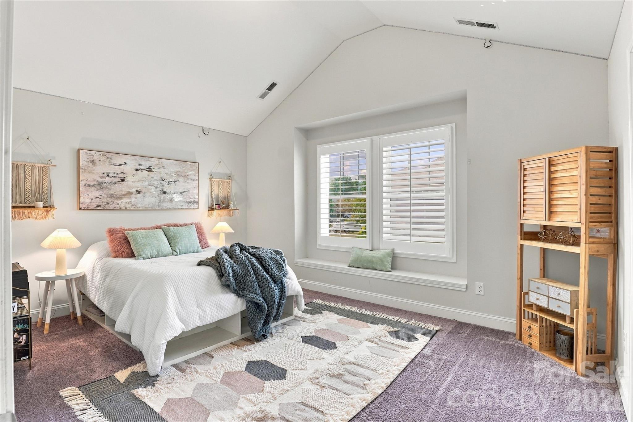Single Family Residence at 628 Heron View Drive, York, photo 28 of 43