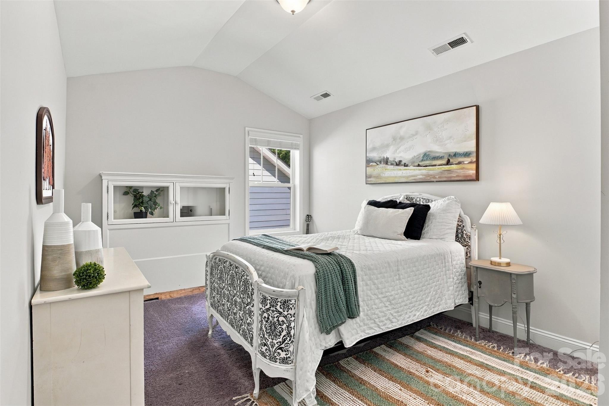 Single Family Residence at 628 Heron View Drive, York, photo 31 of 43