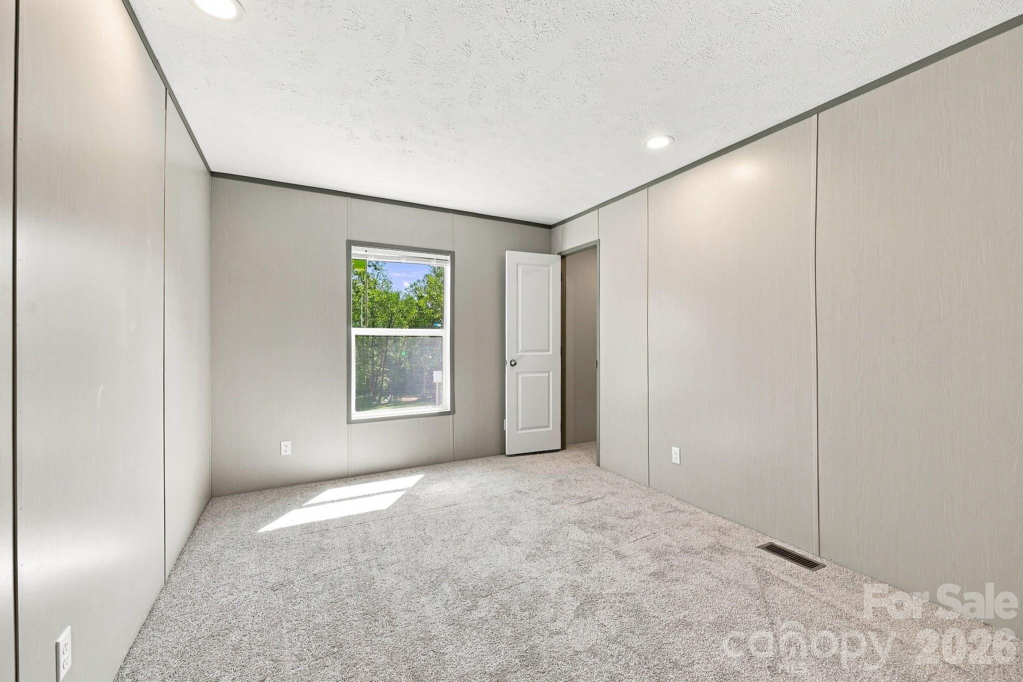 Extra Bedroom - 93 Foxcroft Lane, Flat Rock