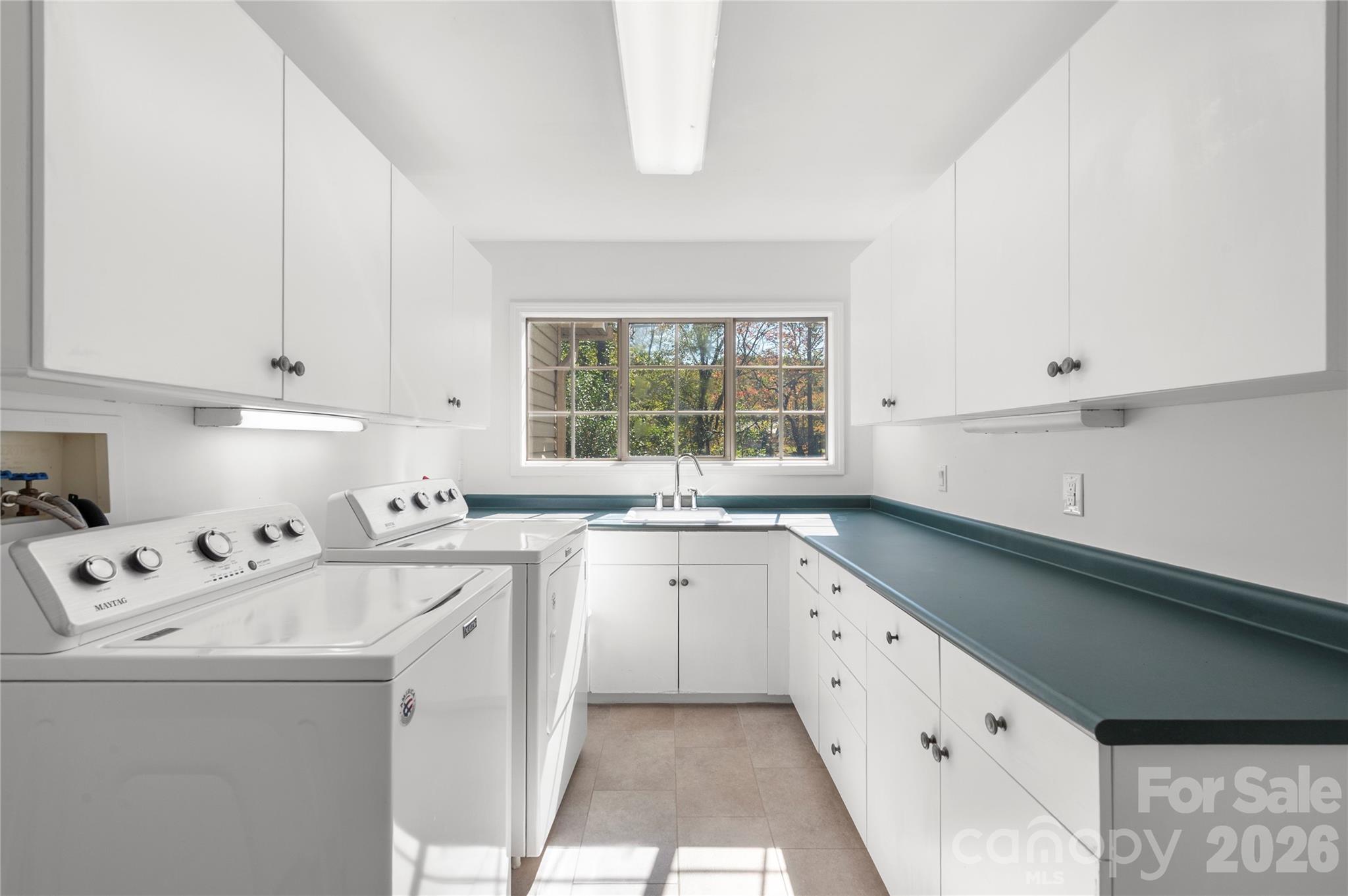 Single Family Residence at 108 June Court, Lake Lure, photo 14 of 47