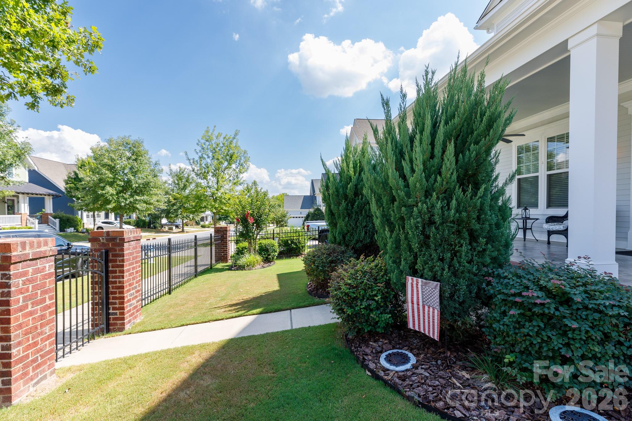 Single Family Residence at 1522 Half Pint Loop, Fort Mill, photo 5 of 47