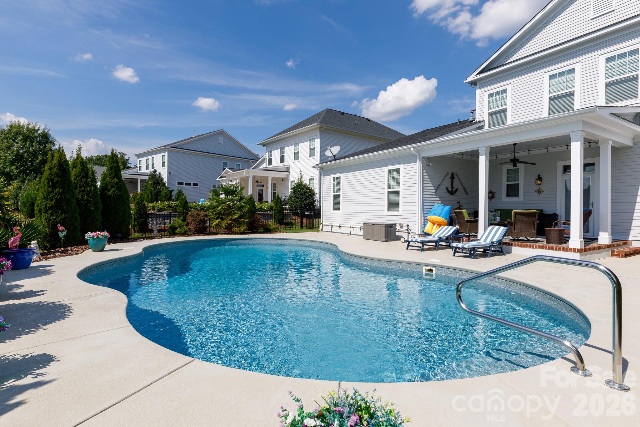 Single Family Residence at 1522 Half Pint Loop, Fort Mill, photo 40 of 47