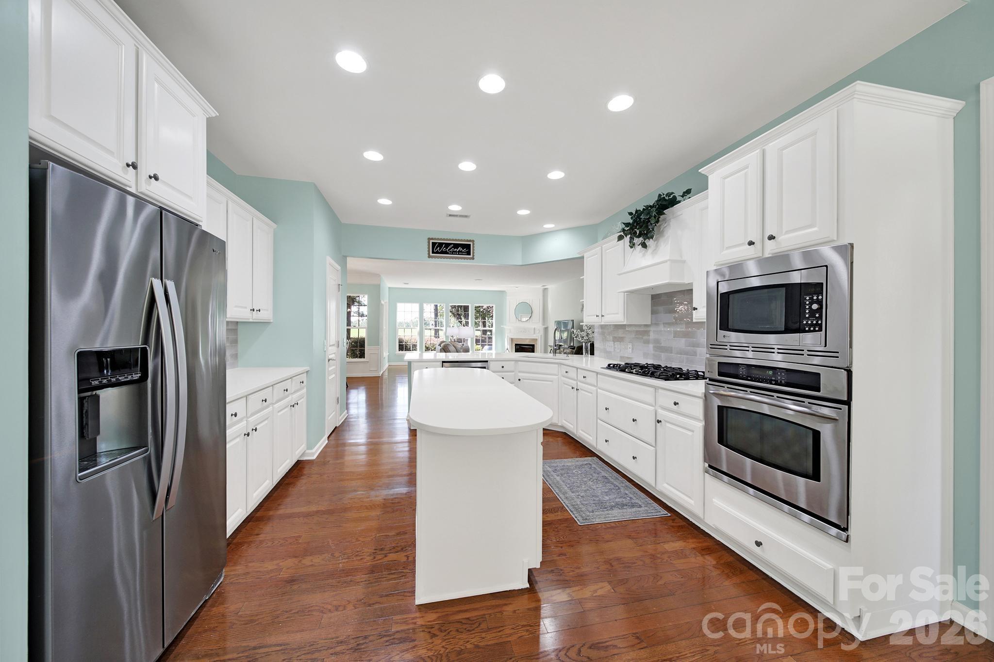 Single Family Residence at 9219 Whistling Straits Drive, Indian Land, photo 9 of 48