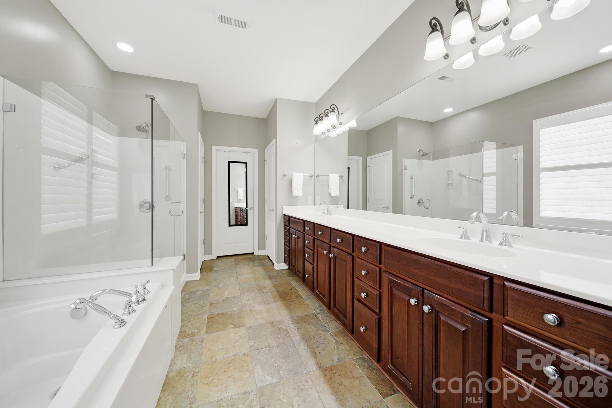 Single Family Residence at 9219 Whistling Straits Drive, Indian Land, photo 25 of 48
