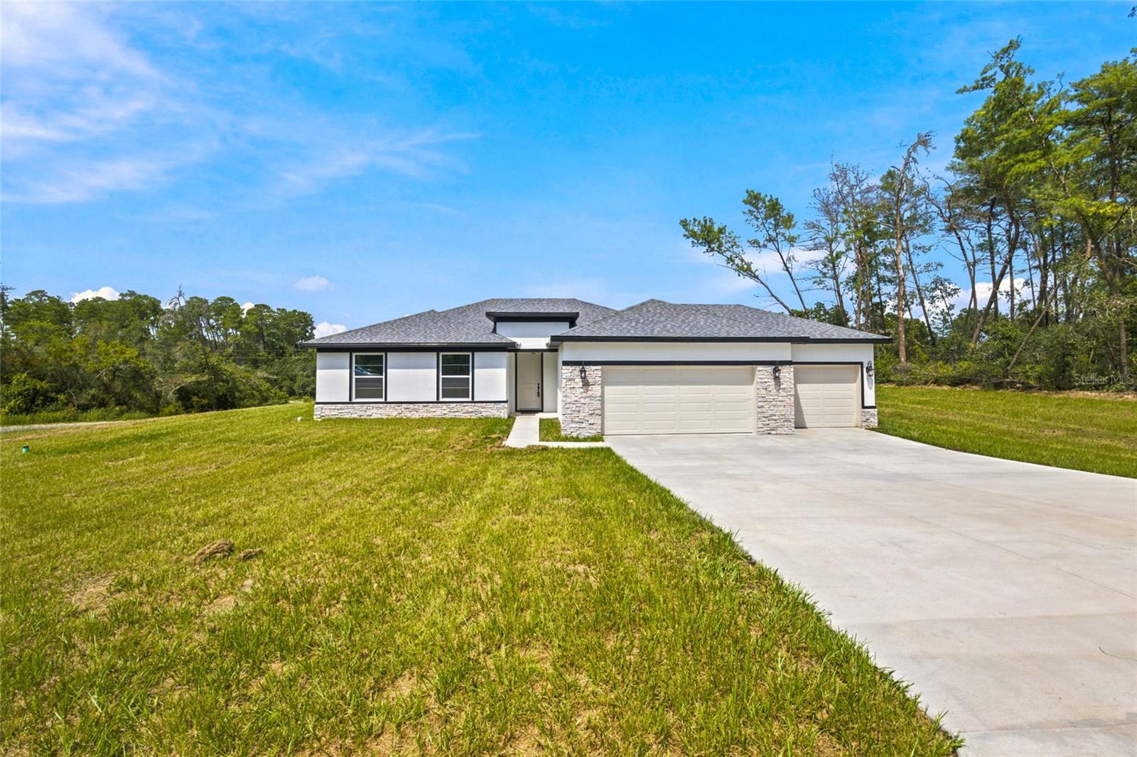 Single Family Residence at 4347 SW 112TH LN, OCALA, photo 4 of 48