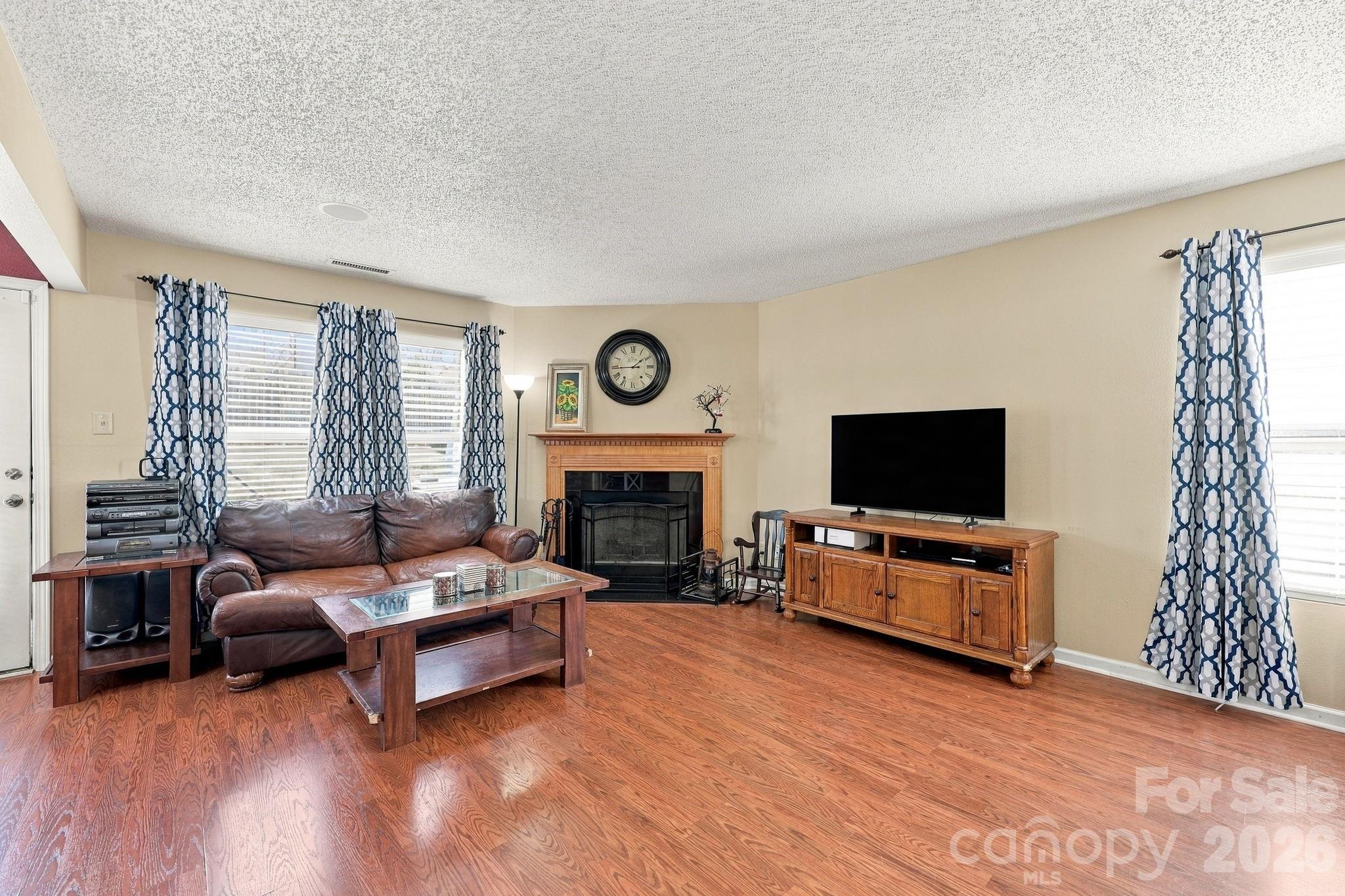Single Family Residence at 4331 Saint Catherines Court, Concord, photo 9 of 48