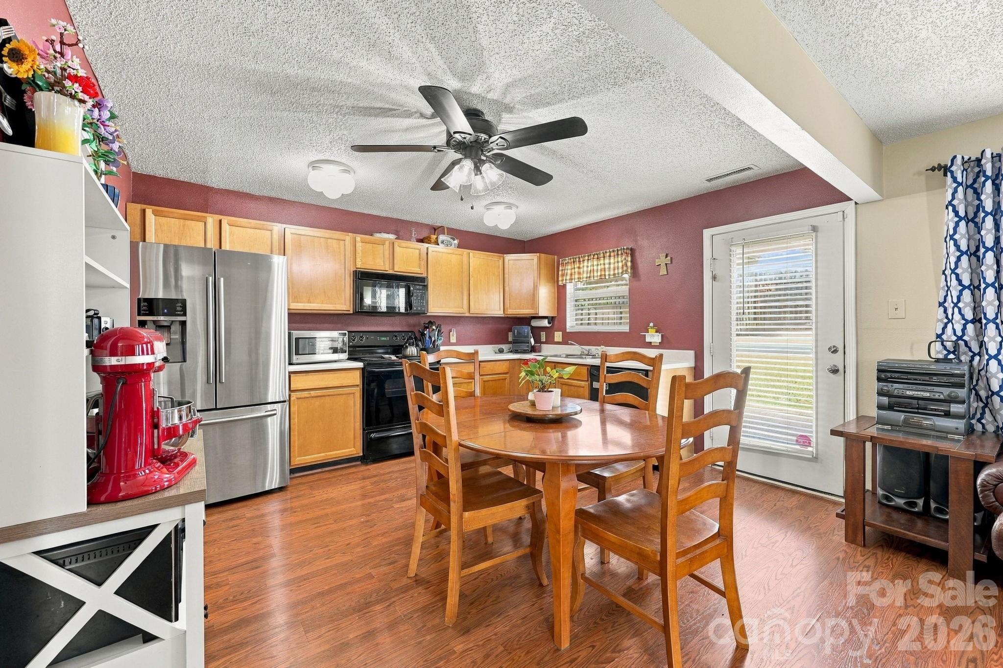 Single Family Residence at 4331 Saint Catherines Court, Concord, photo 6 of 48