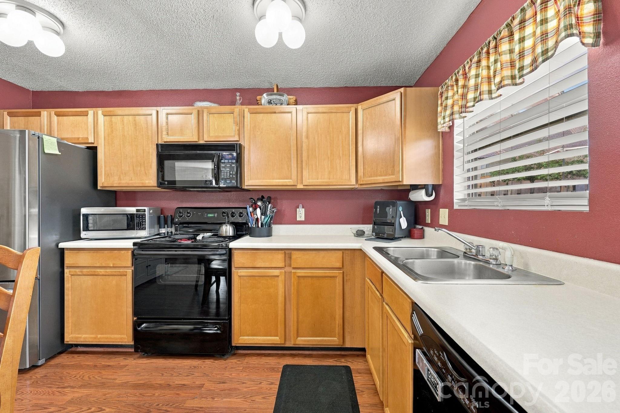 Single Family Residence at 4331 Saint Catherines Court, Concord, photo 12 of 48