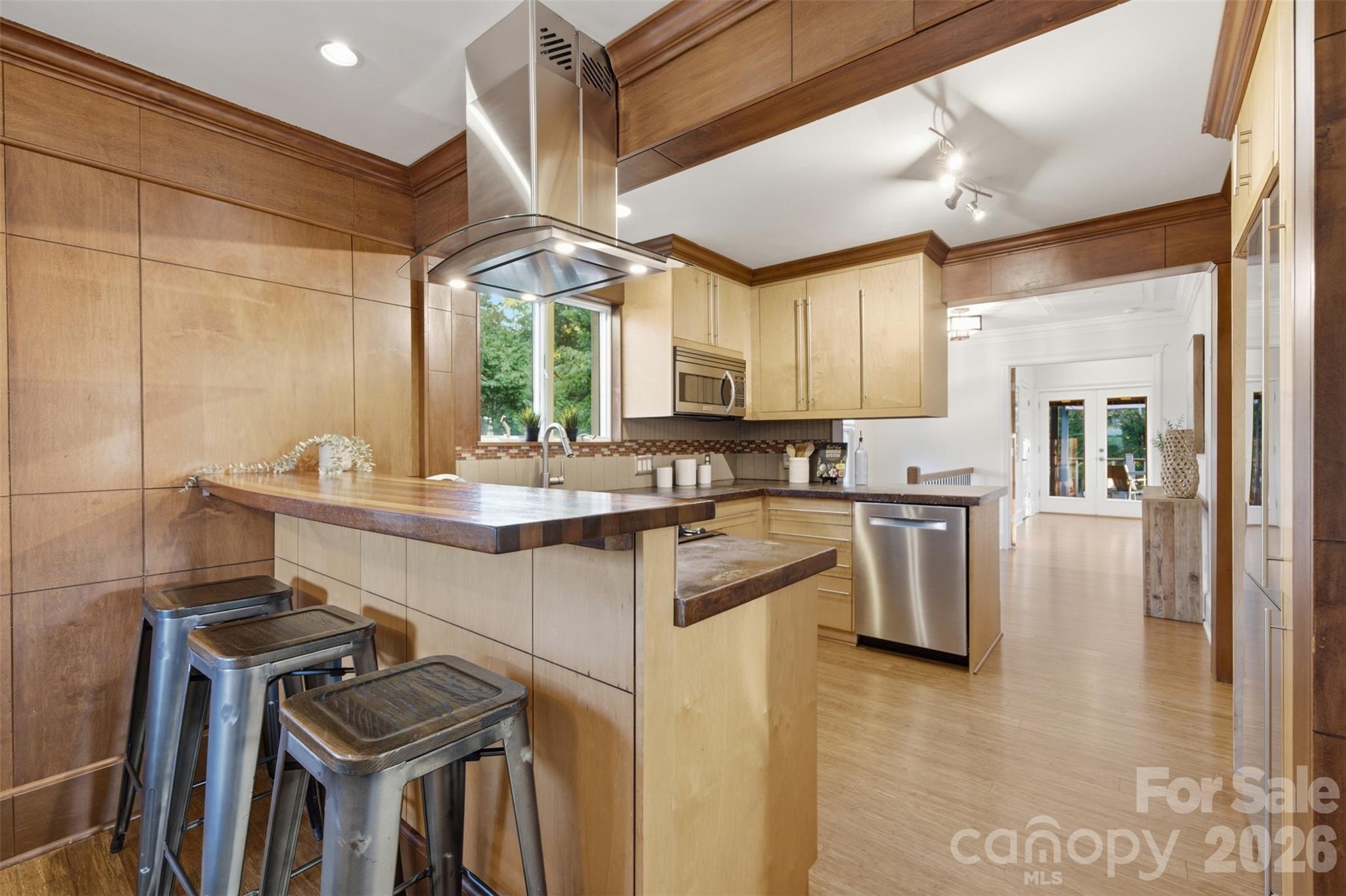 Kitchen - 21034 Cornelius Street, Cornelius