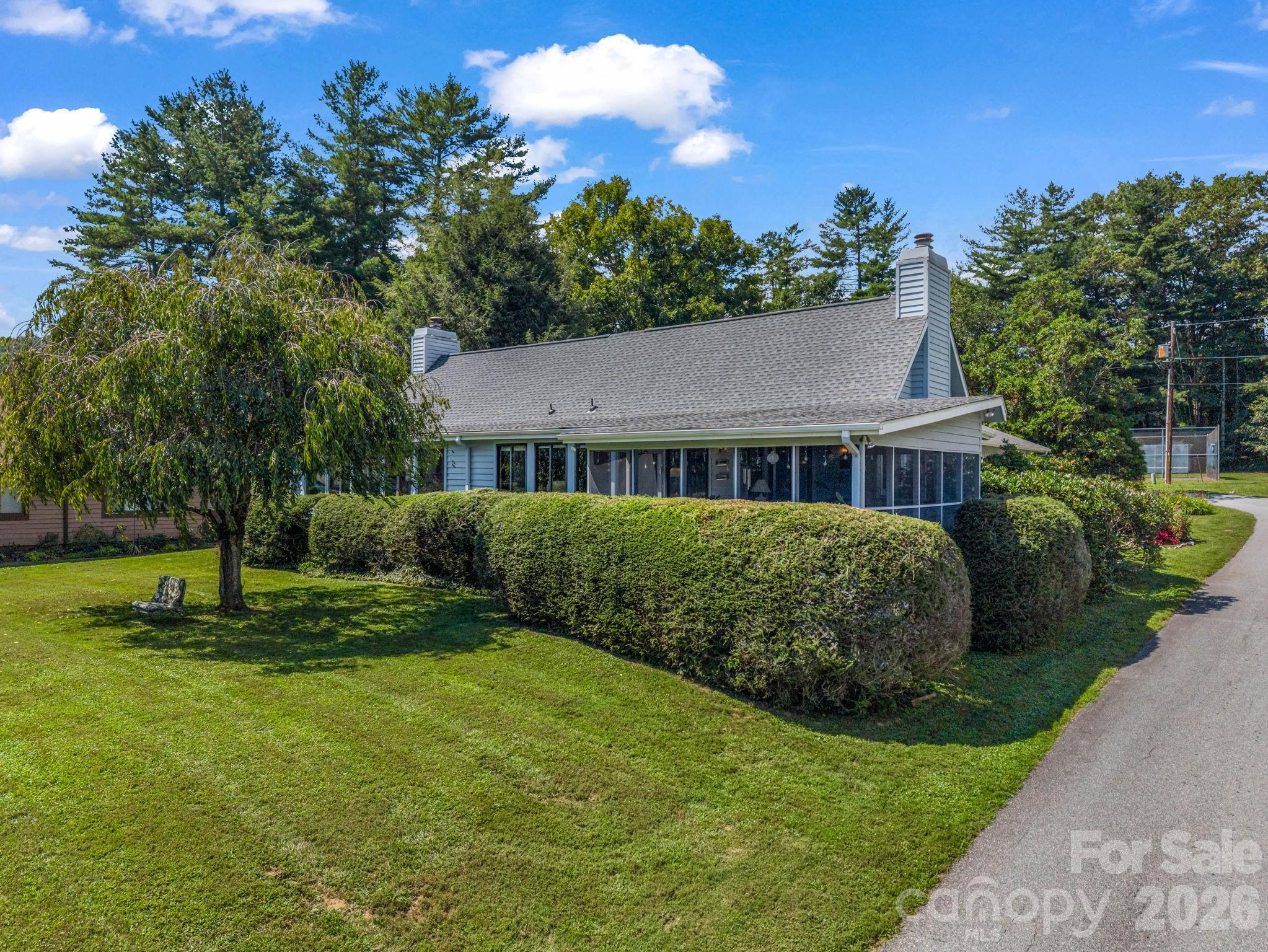 Front of the home - 31 Willow Way, Hendersonville