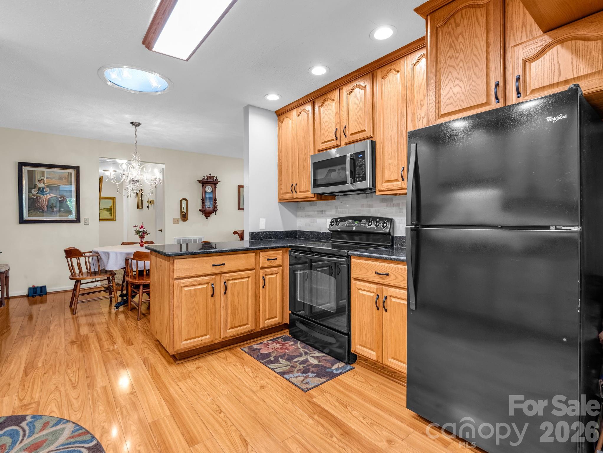 Townhouse at 31 Willow Way, Hendersonville, photo 31 of 48