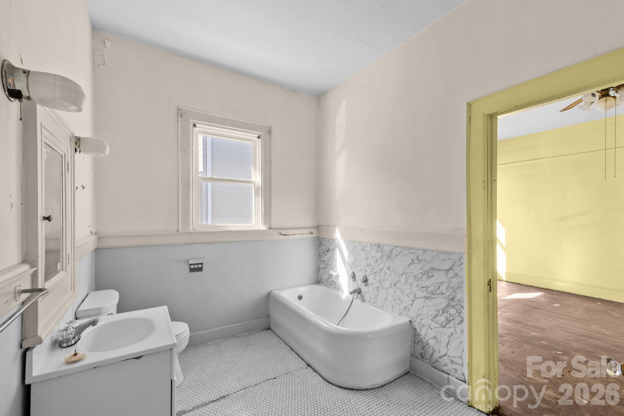 Single Family Residence at 1011 Ashe Avenue NW, Lenoir, photo 14 of 41