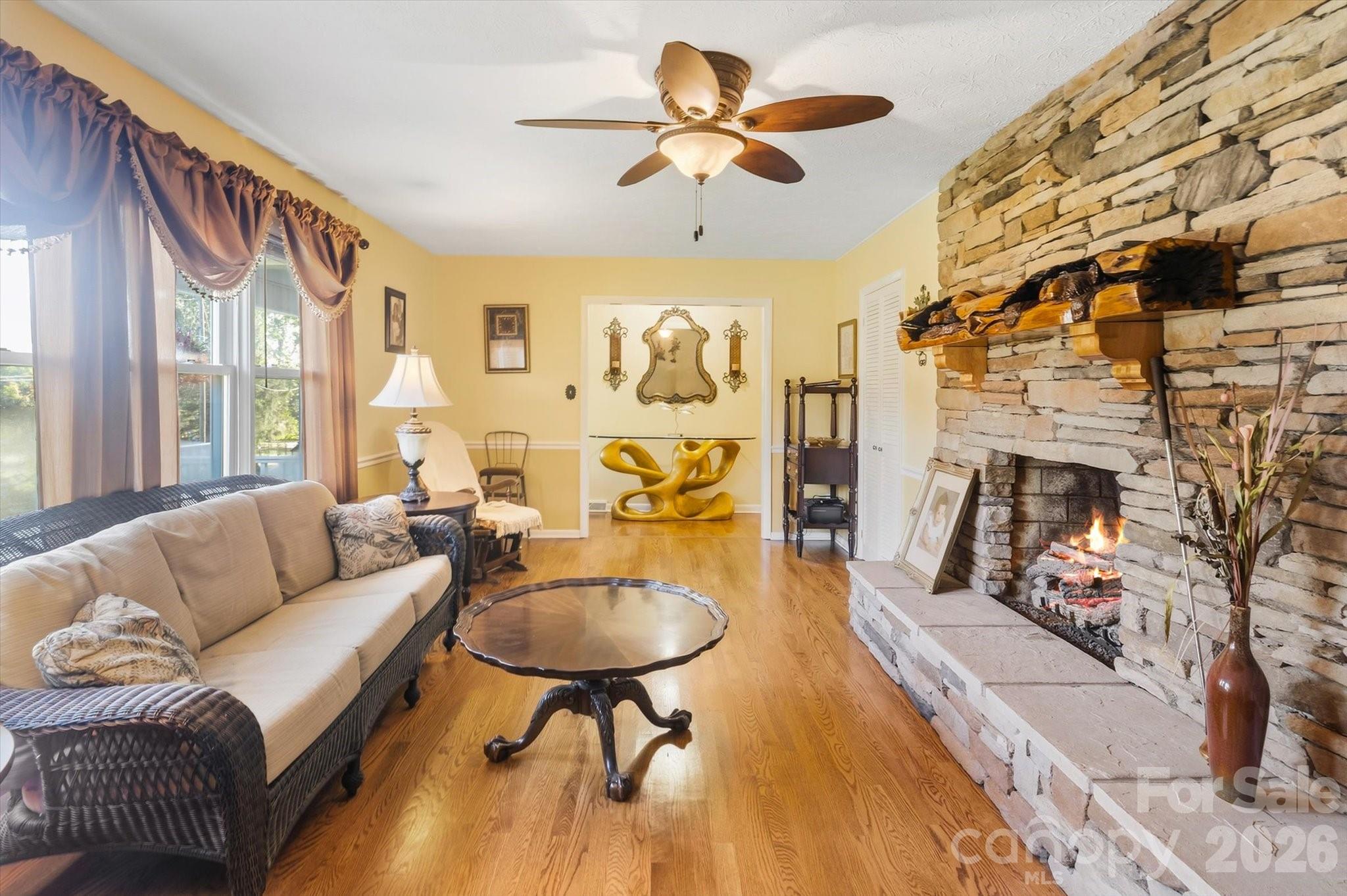 Single Family Residence at 105 Merrywood Drive, Lenoir, photo 20 of 46