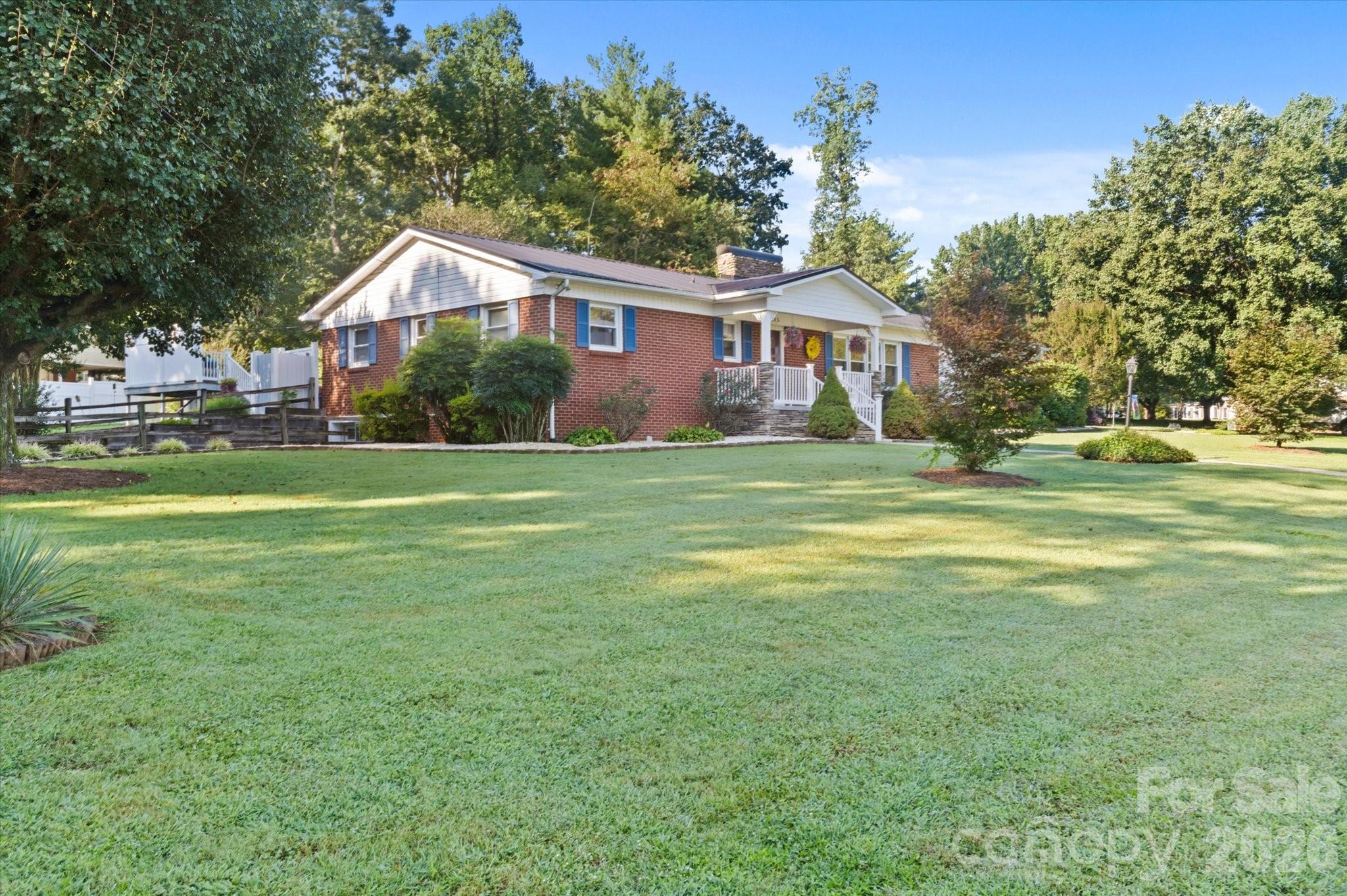 Single Family Residence at 105 Merrywood Drive, Lenoir, photo 39 of 46