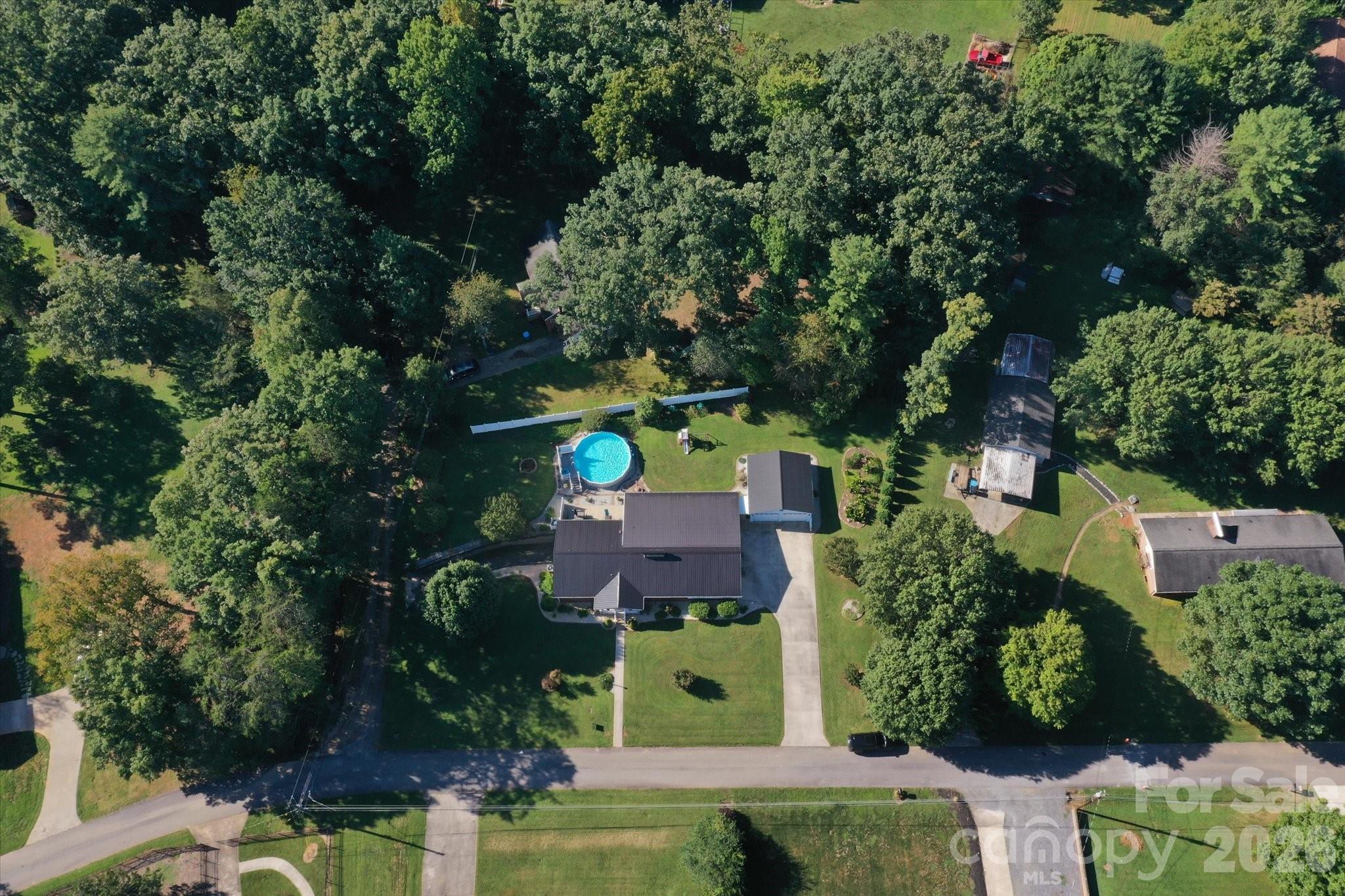 Single Family Residence at 105 Merrywood Drive, Lenoir, photo 45 of 46