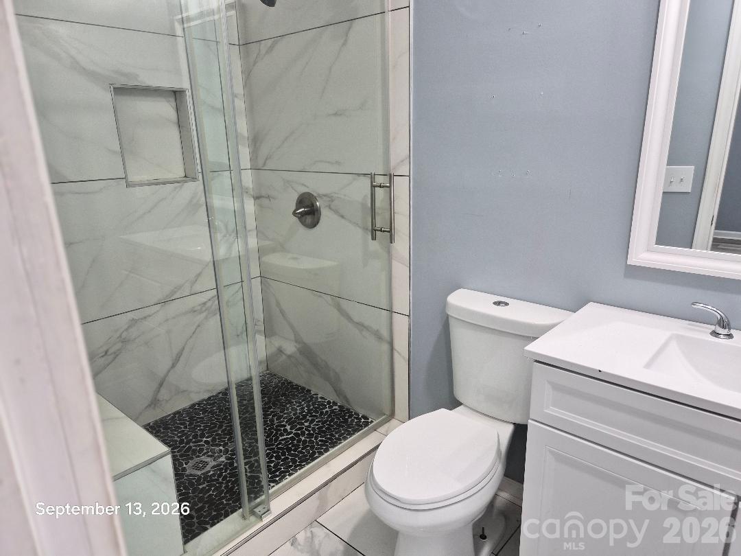 Main Owners En Suite - 533 Ball Park Drive, Chester