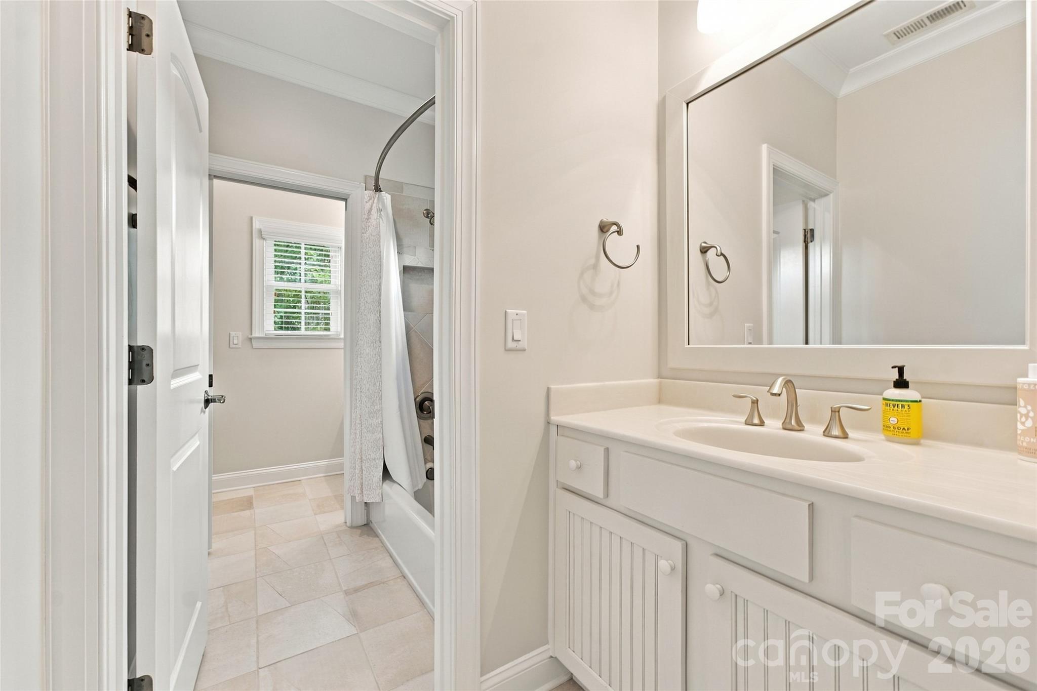 Single Family Residence at 3007 Saint Andrews Court, Fort Mill, photo 37 of 46
