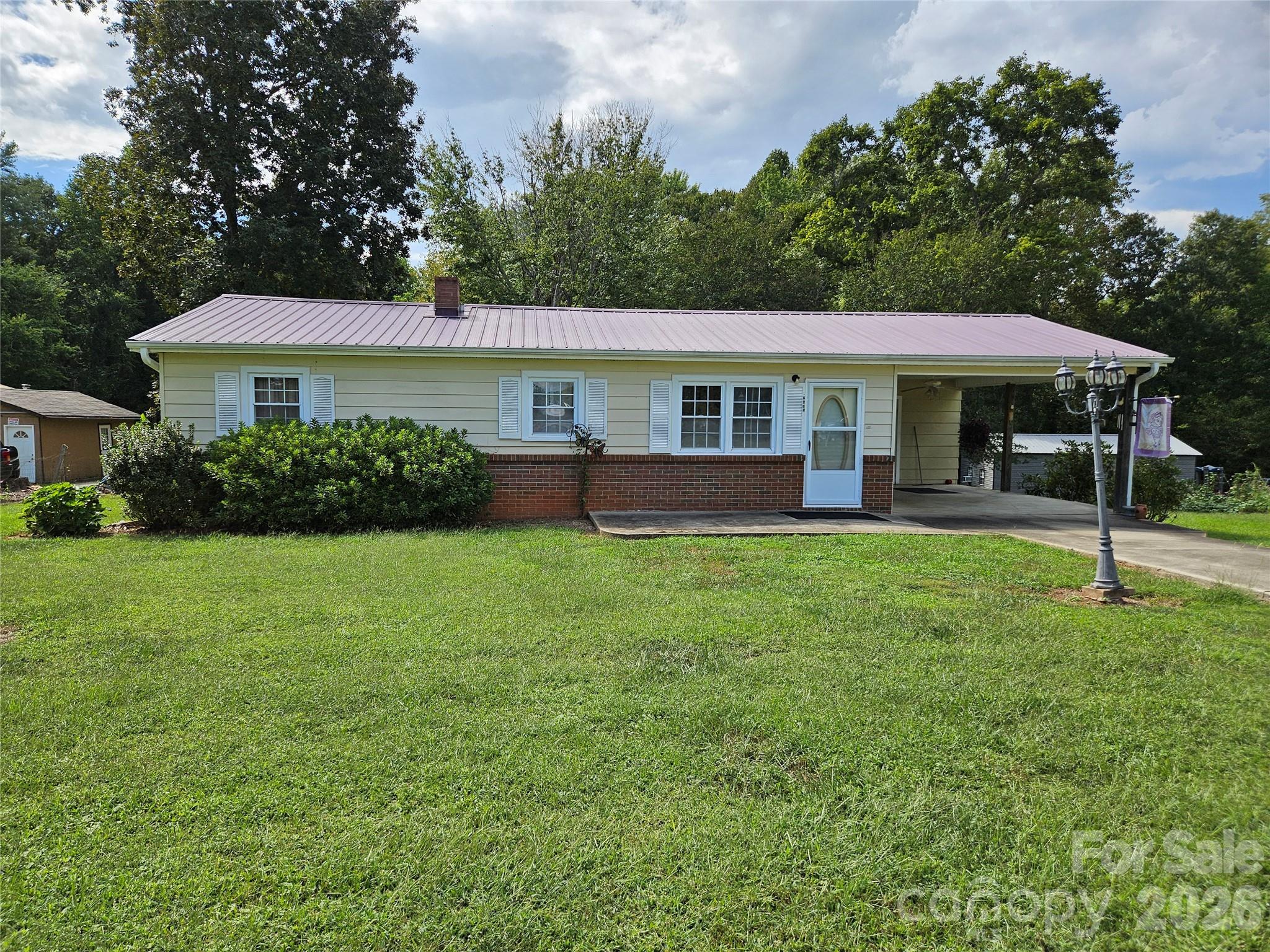 2648 Rose Place
