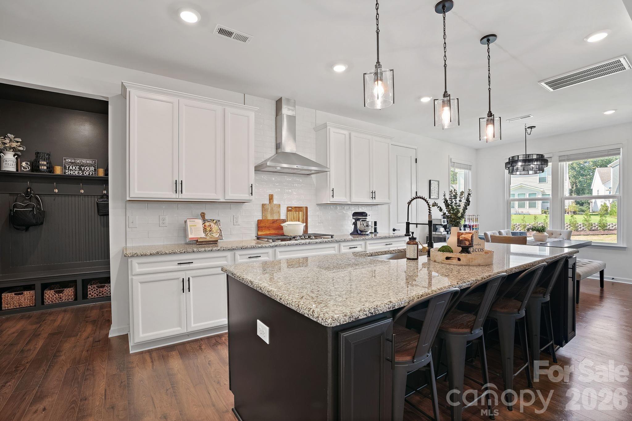 Single Family Residence at 129 Clawton Loop, Mooresville, photo 15 of 46