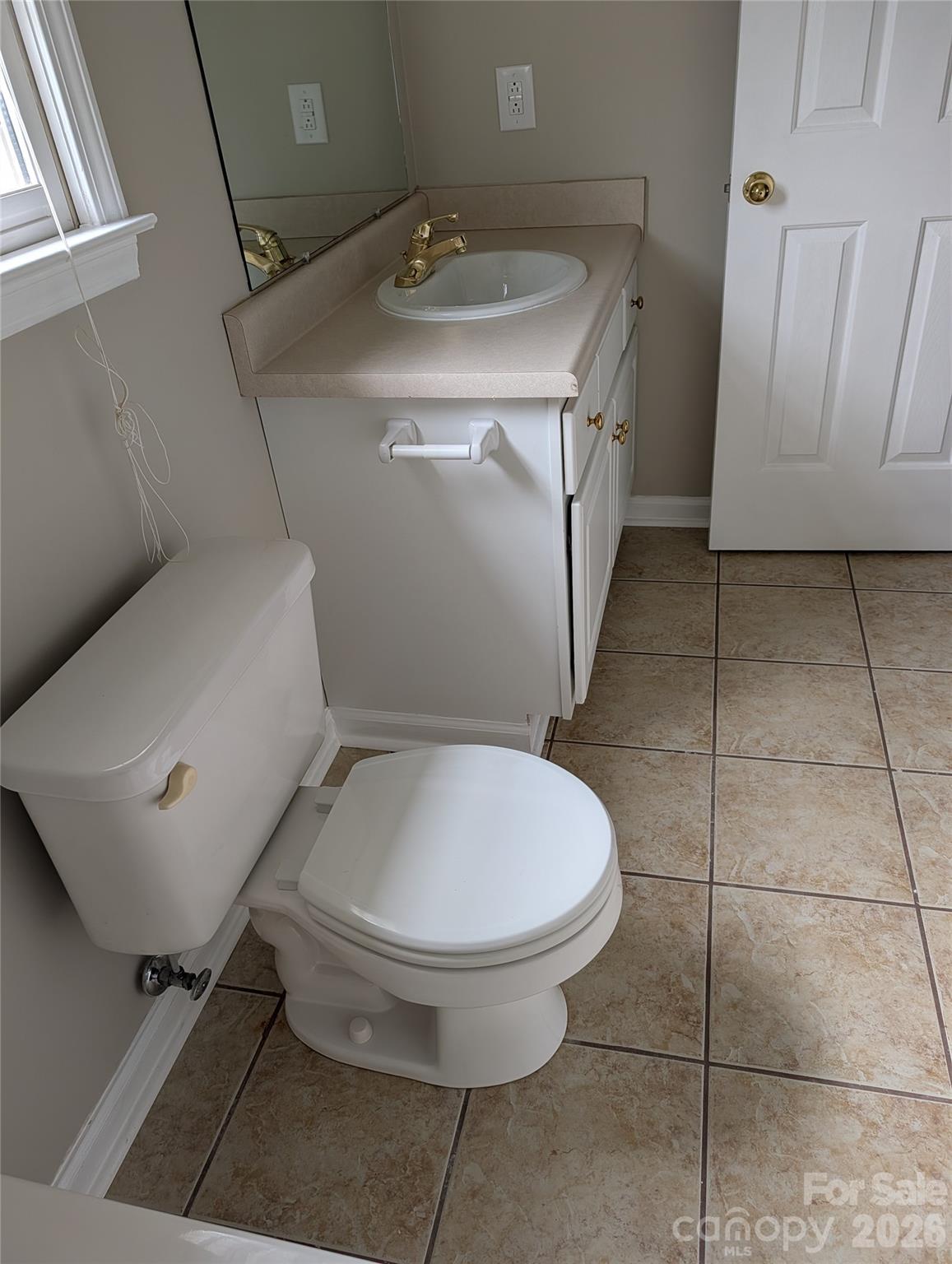 2nd Full Bath - 5519 Winding Oak Drive, Hickory