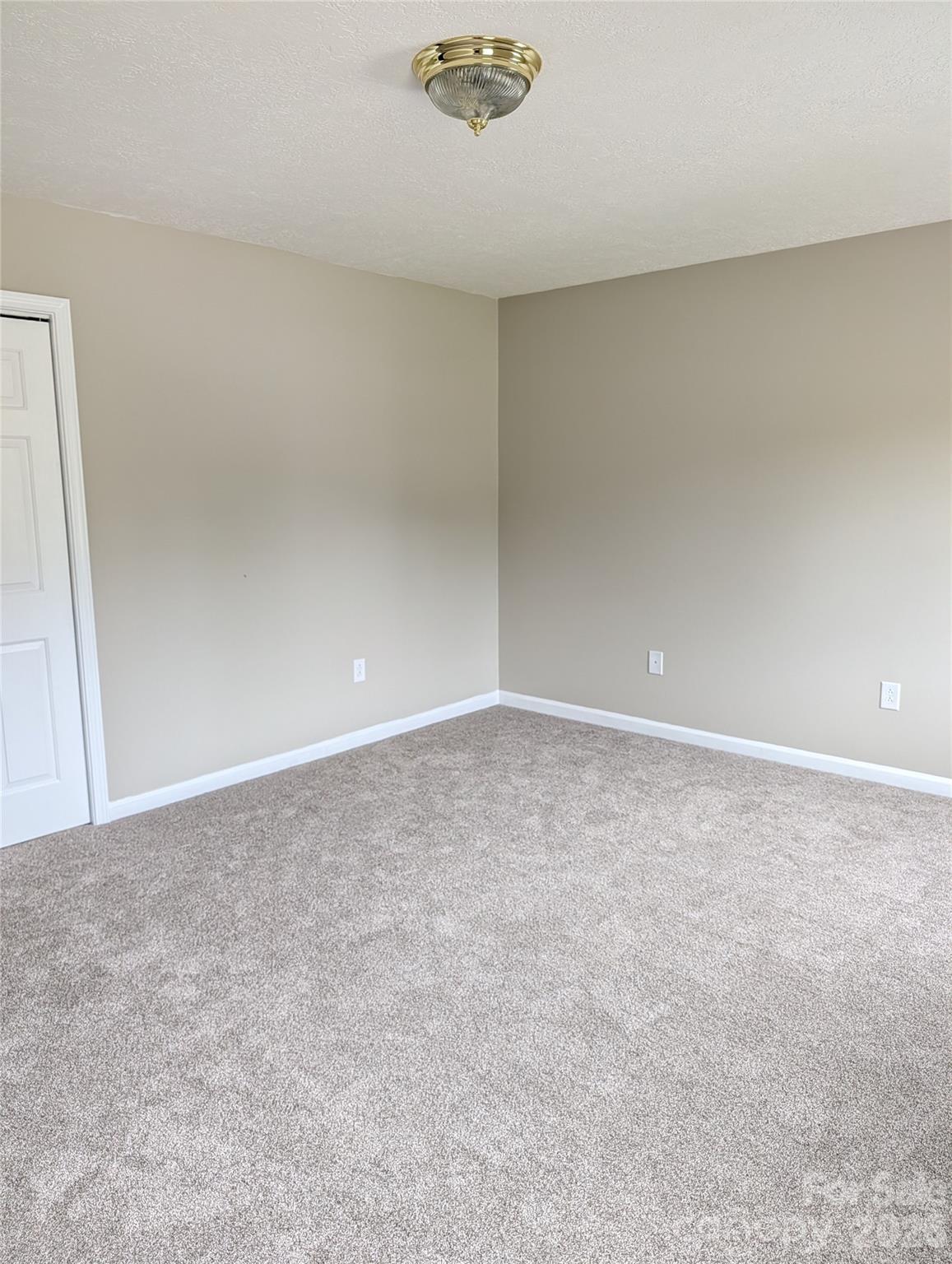 Bedroom 3 - 5519 Winding Oak Drive, Hickory