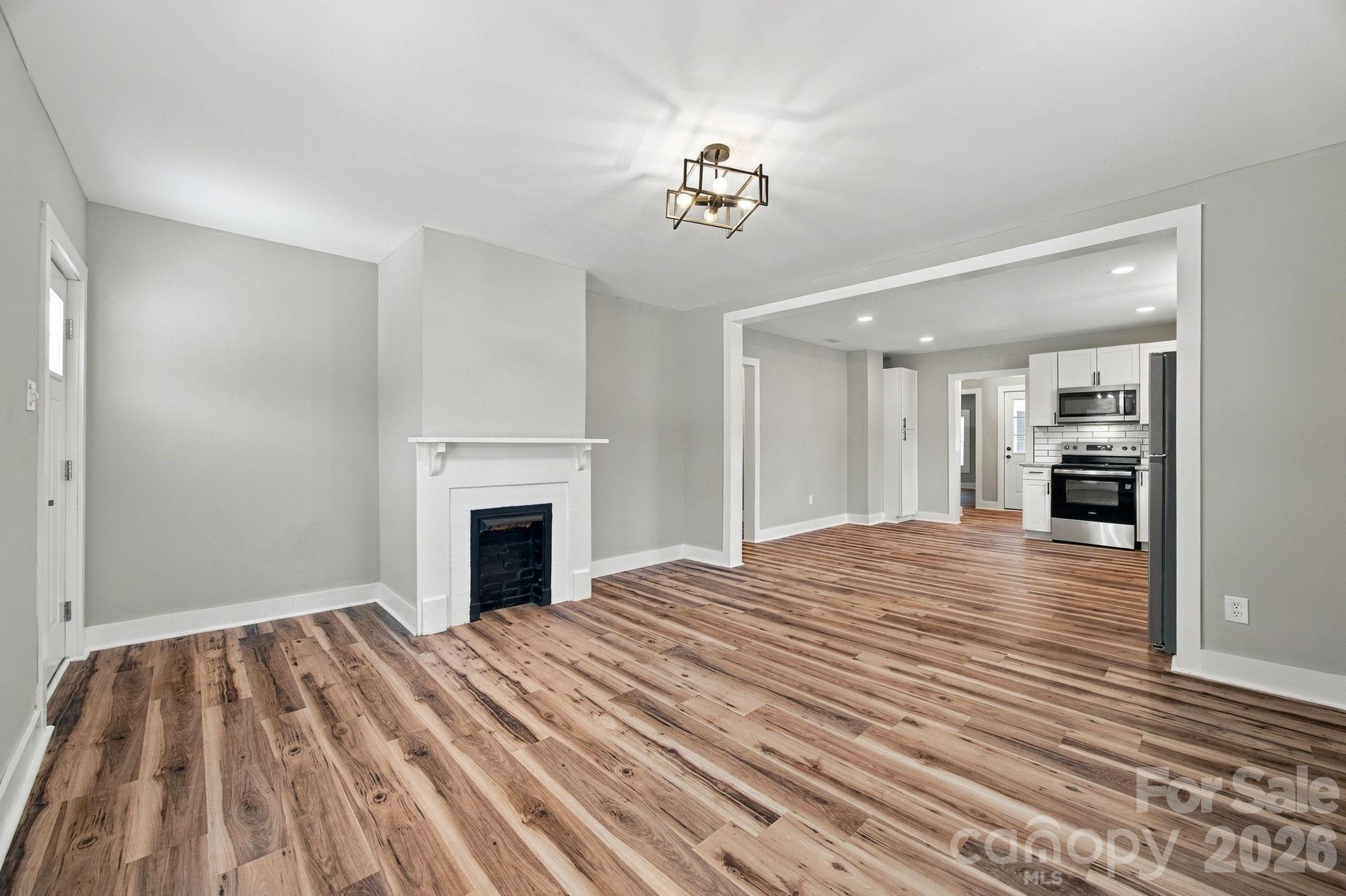 Single Family Residence at 1286 Elmwood Avenue, Lancaster, photo 9 of 31