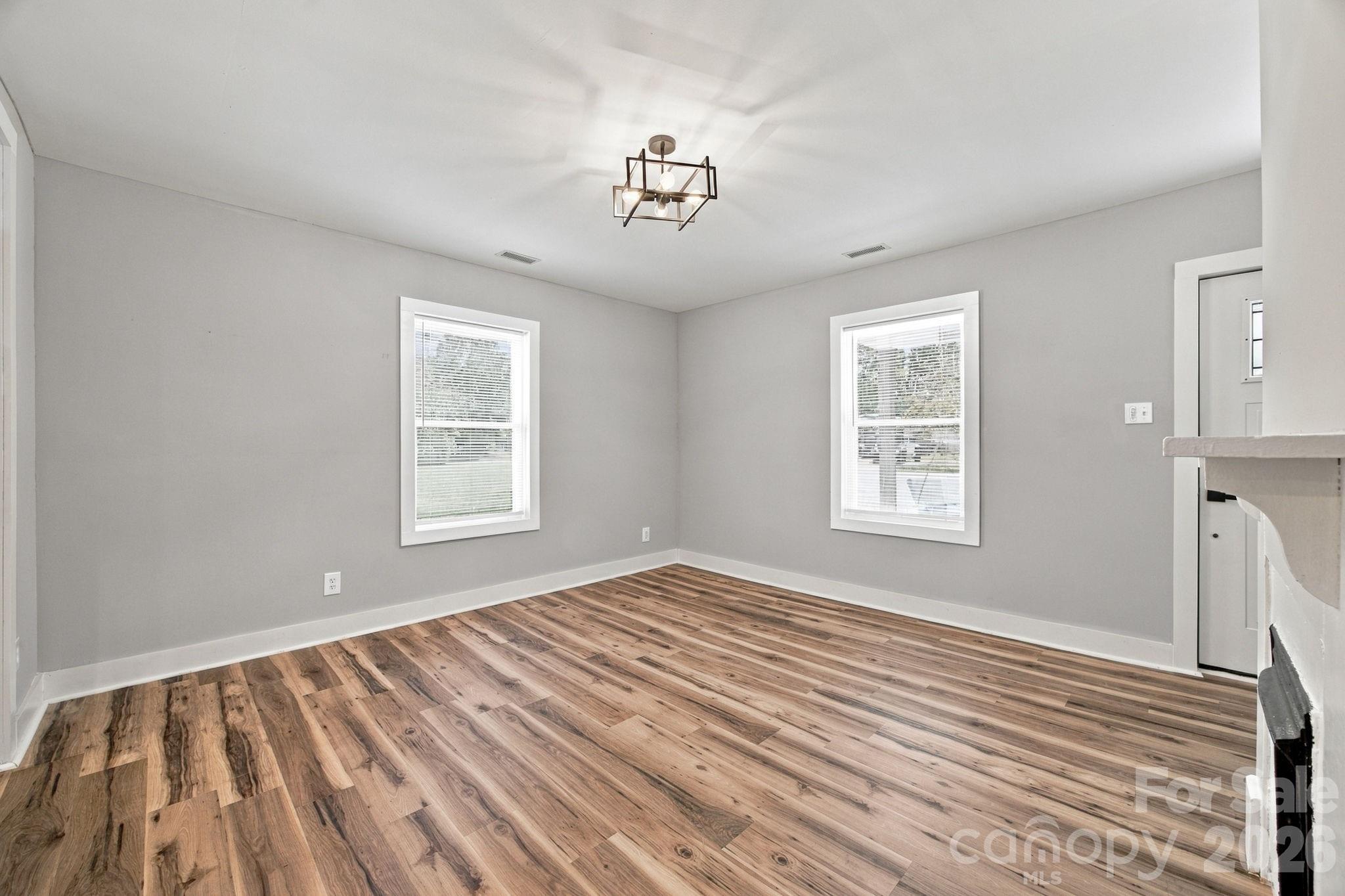 Single Family Residence at 1286 Elmwood Avenue, Lancaster, photo 11 of 31