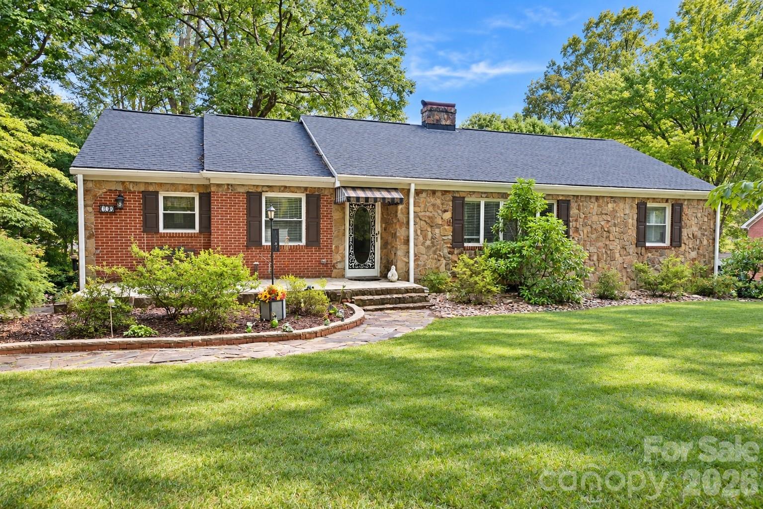 Single Family Residence at 609 1st Avenue N, Conover, photo 5 of 39
