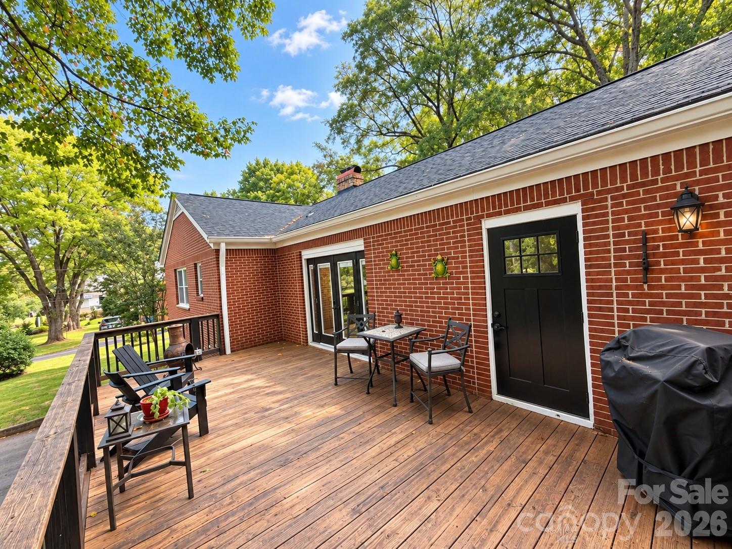 Single Family Residence at 609 1st Avenue N, Conover, photo 8 of 39