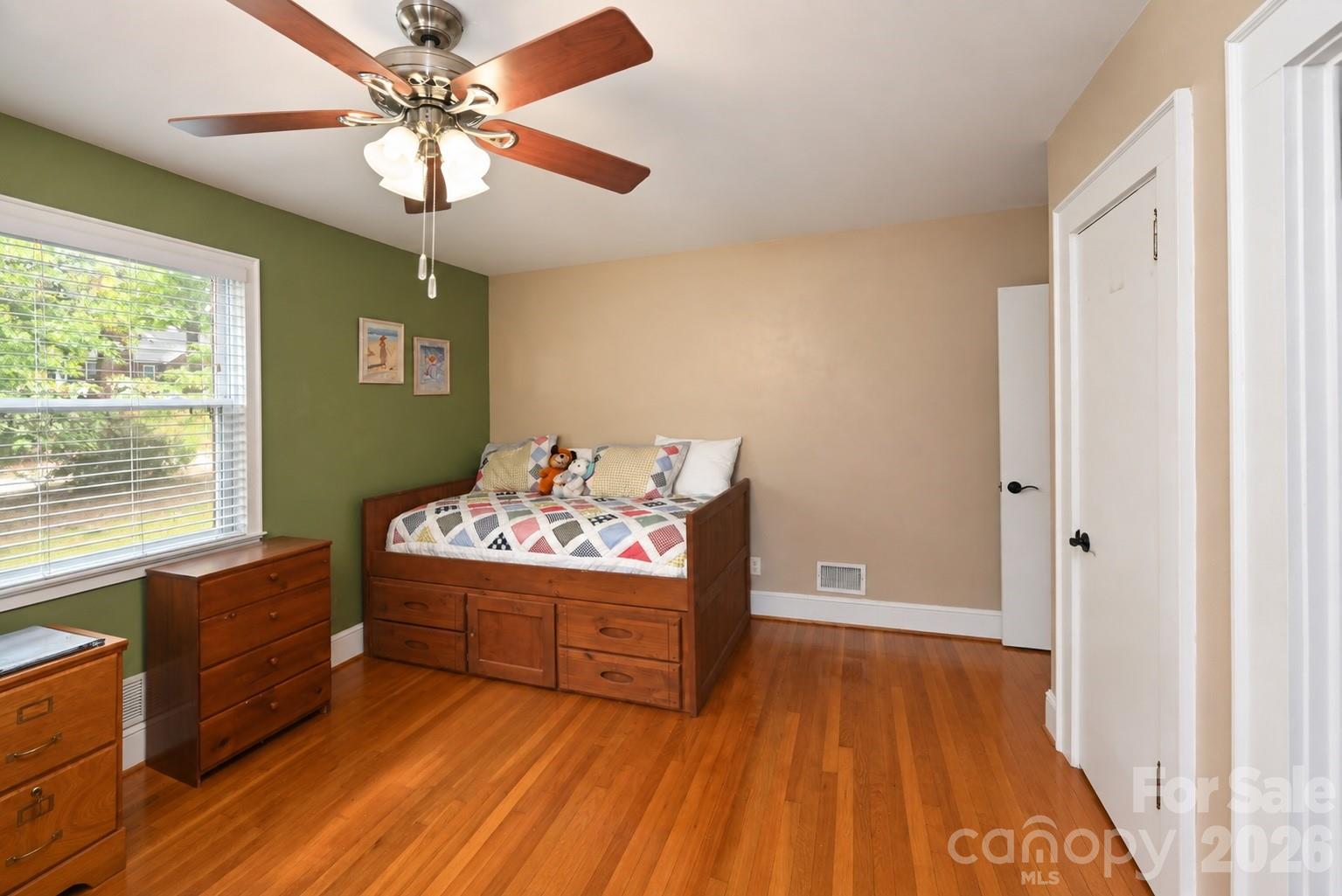 Single Family Residence at 609 1st Avenue N, Conover, photo 26 of 39