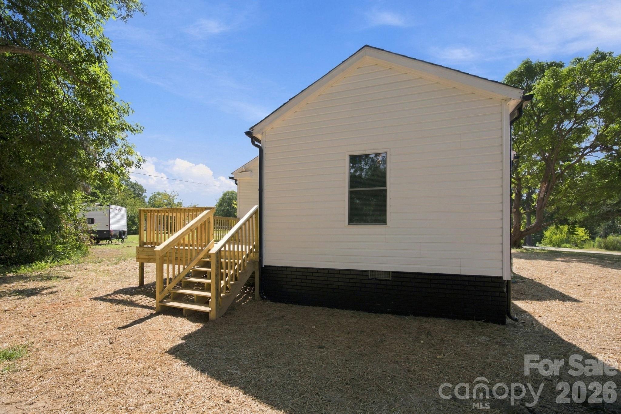Single Family Residence at 1286 Elmwood Avenue, Lancaster, photo 28 of 31